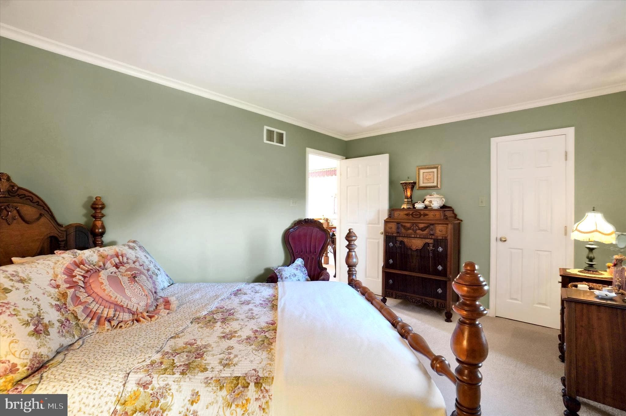 Home for sale at 2553 Roosevelt Avenue, York, Pennsylvania 17408, photo 60 of 77