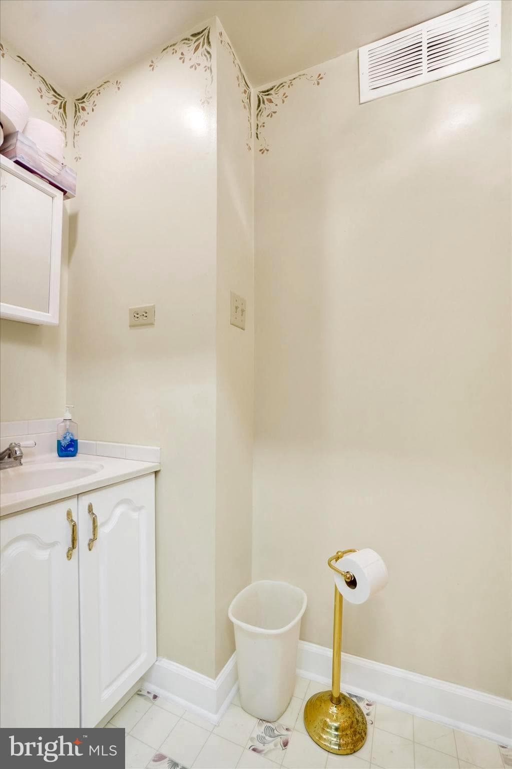 Home for sale at 2553 Roosevelt Avenue, York, Pennsylvania 17408, photo 76 of 77