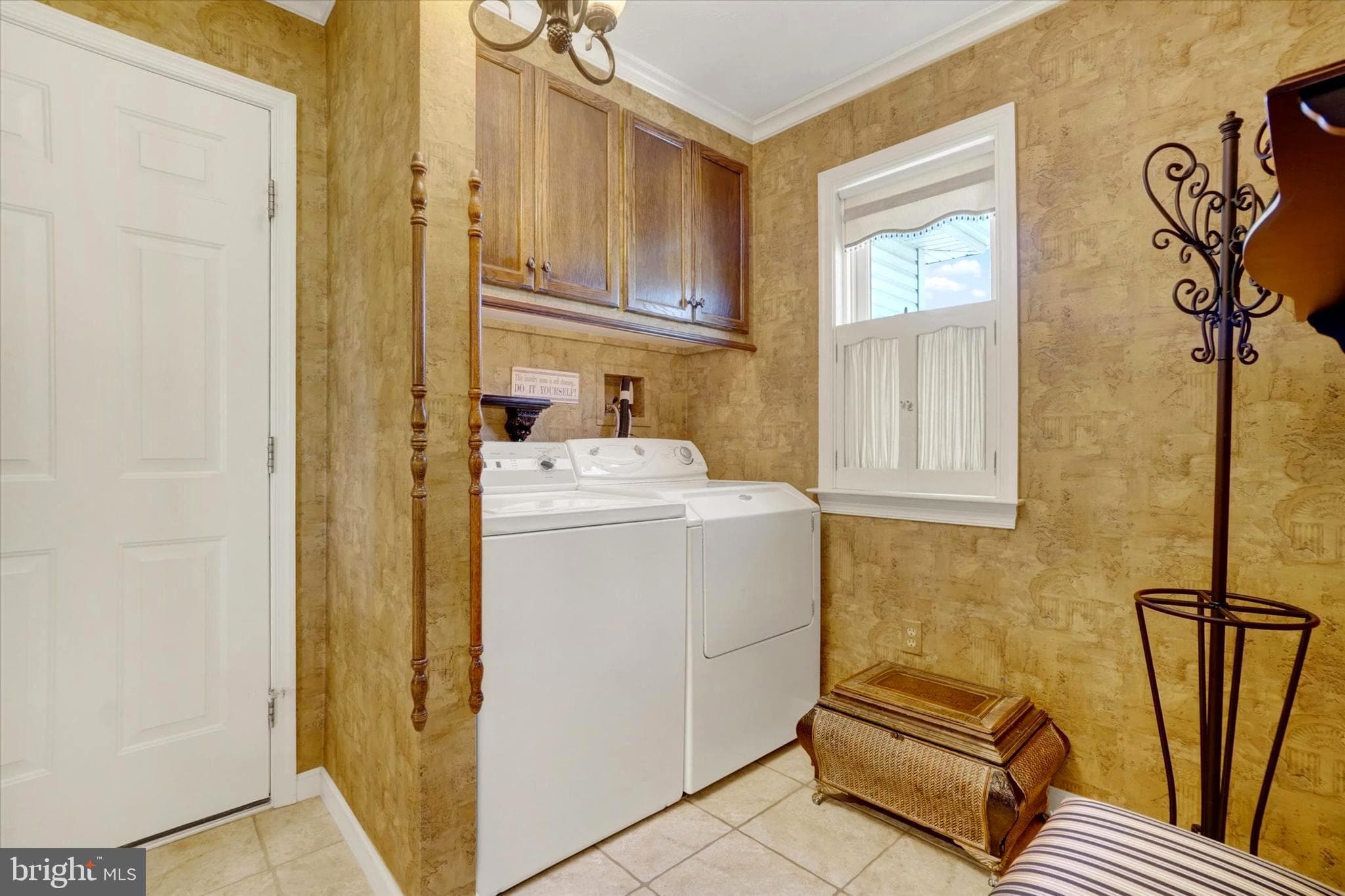 Home for sale at 2553 Roosevelt Avenue, York, Pennsylvania 17408, photo 49 of 77