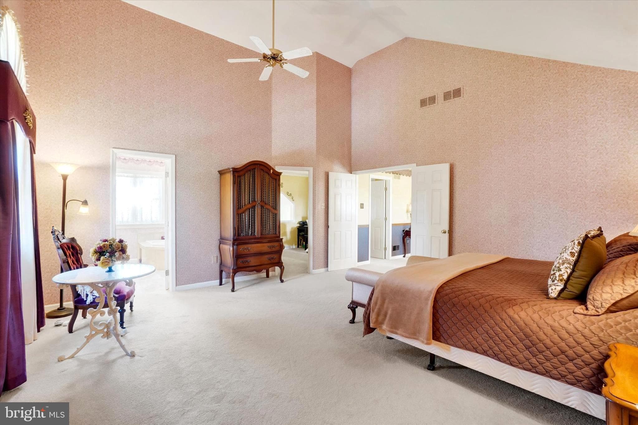 Home for sale at 2553 Roosevelt Avenue, York, Pennsylvania 17408, photo 53 of 77