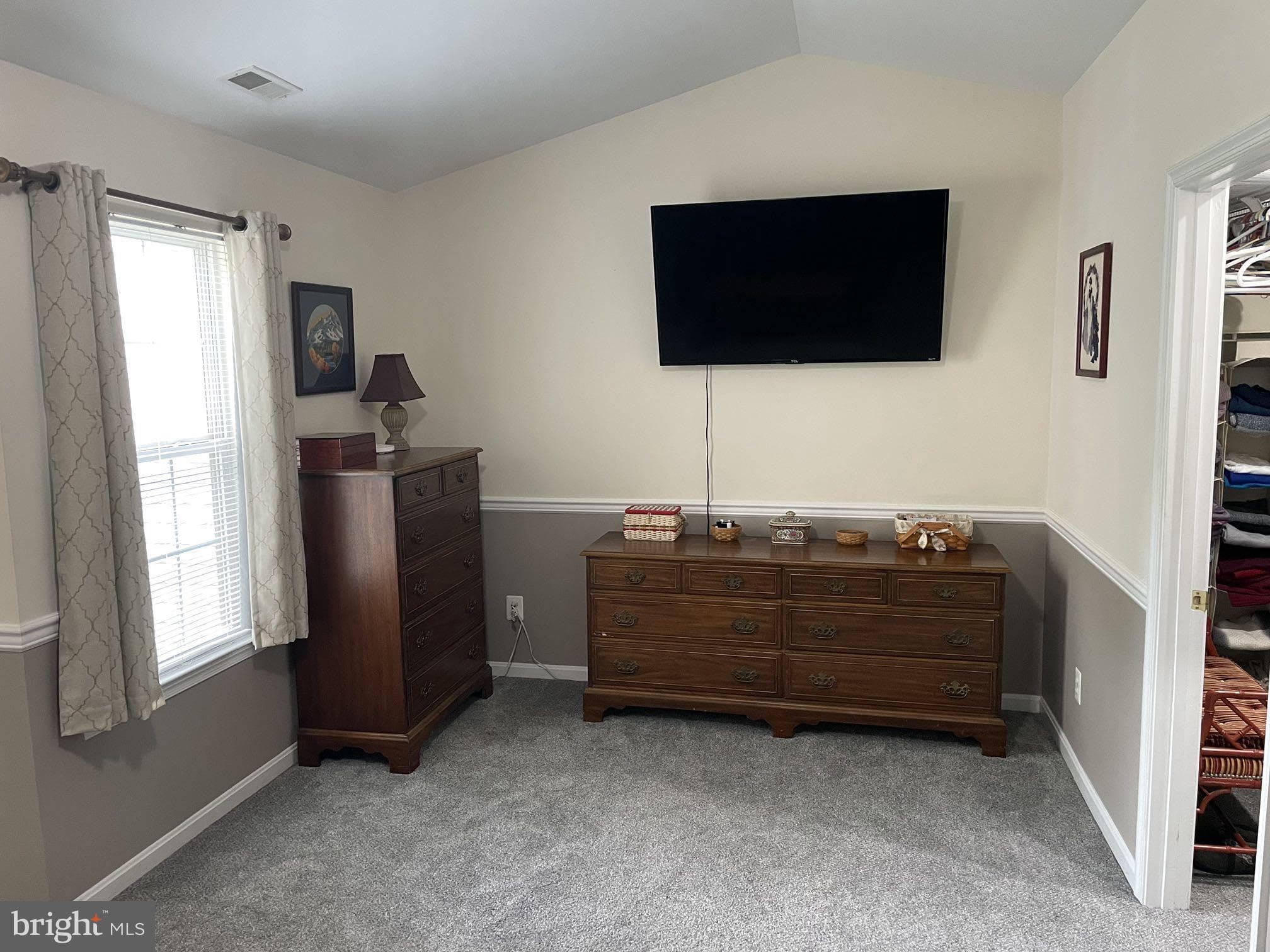 Home for sale at 390 Bruaw Drive, York, Pennsylvania 17406, photo 26 of 31