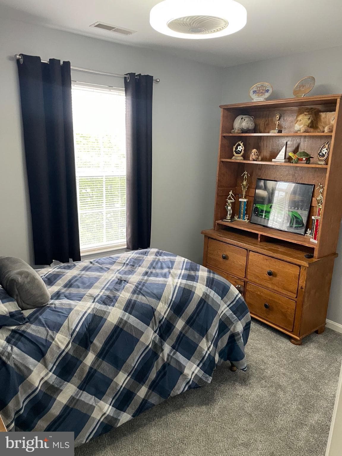 Home for sale at 390 Bruaw Drive, York, Pennsylvania 17406, photo 21 of 31