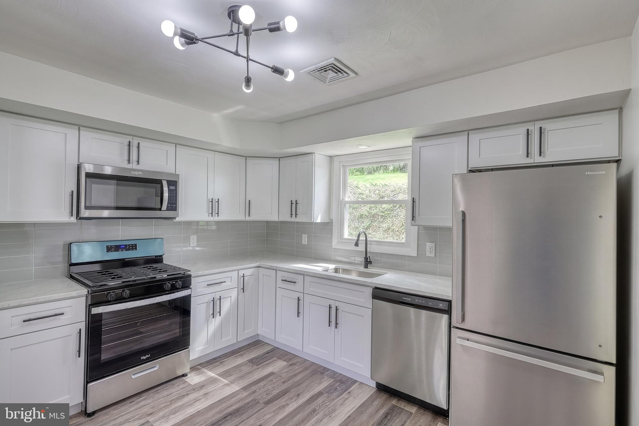 Home for sale at 362 Allegheny Drive, York, Pennsylvania 17402, photo 27 of 78