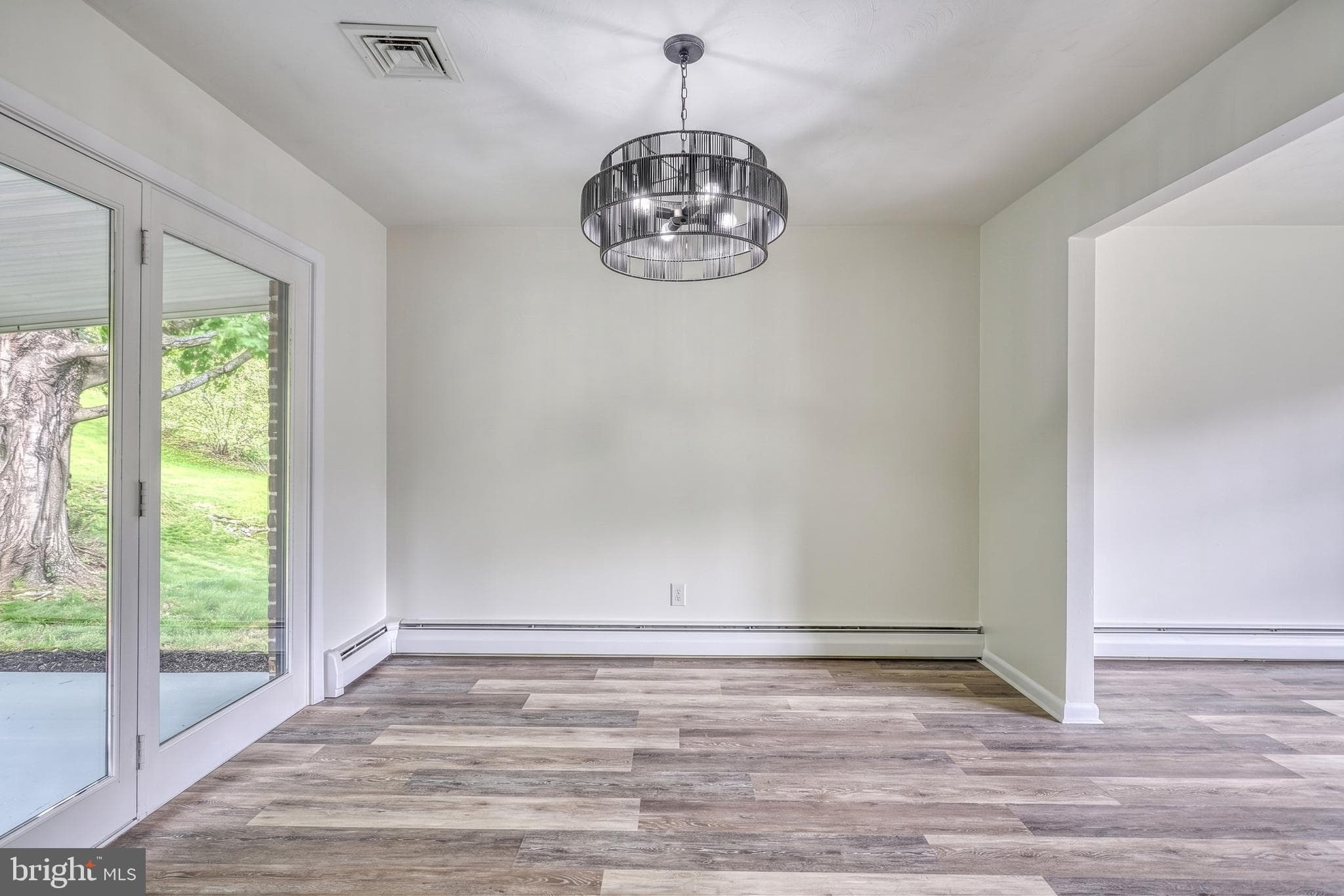 Home for sale at 362 Allegheny Drive, York, Pennsylvania 17402, photo 22 of 78
