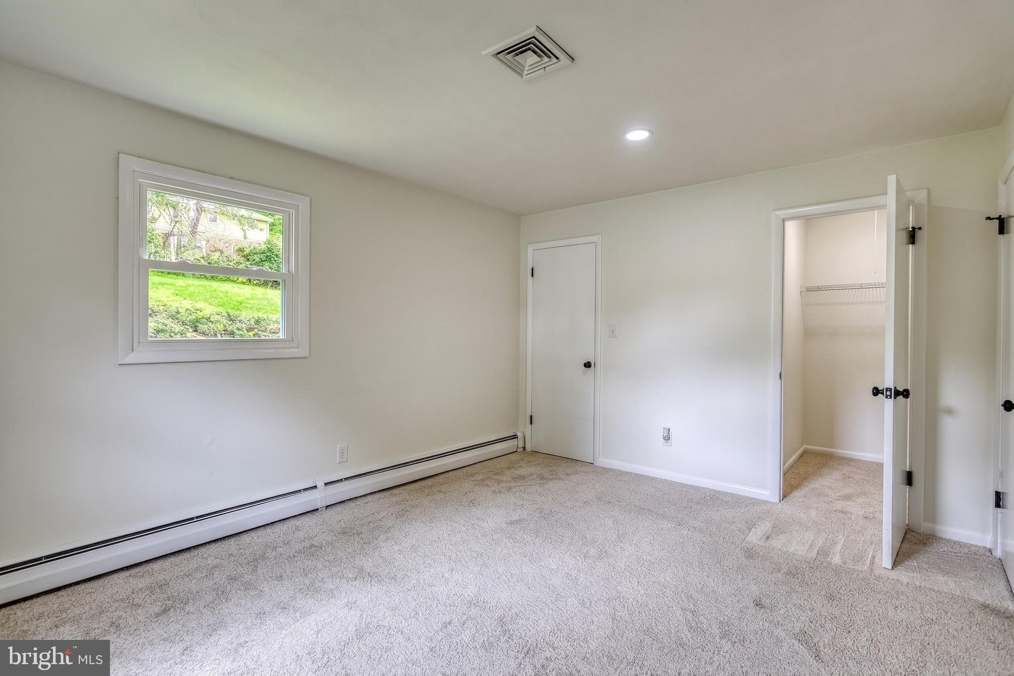 Home for sale at 362 Allegheny Drive, York, Pennsylvania 17402, photo 48 of 78