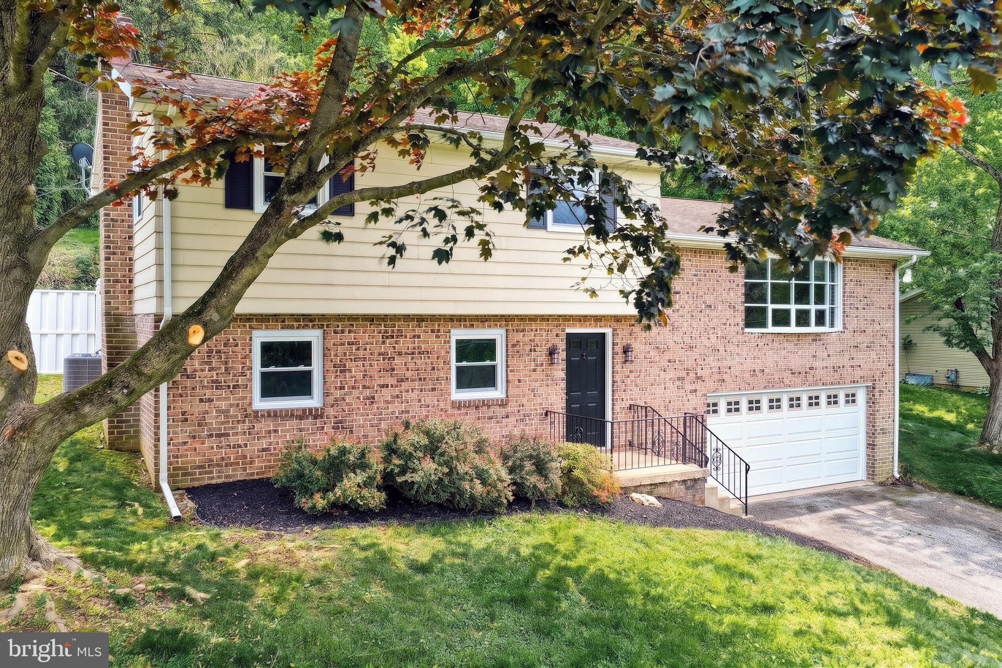Home for sale at 362 Allegheny Drive, York, Pennsylvania 17402, photo 65 of 78