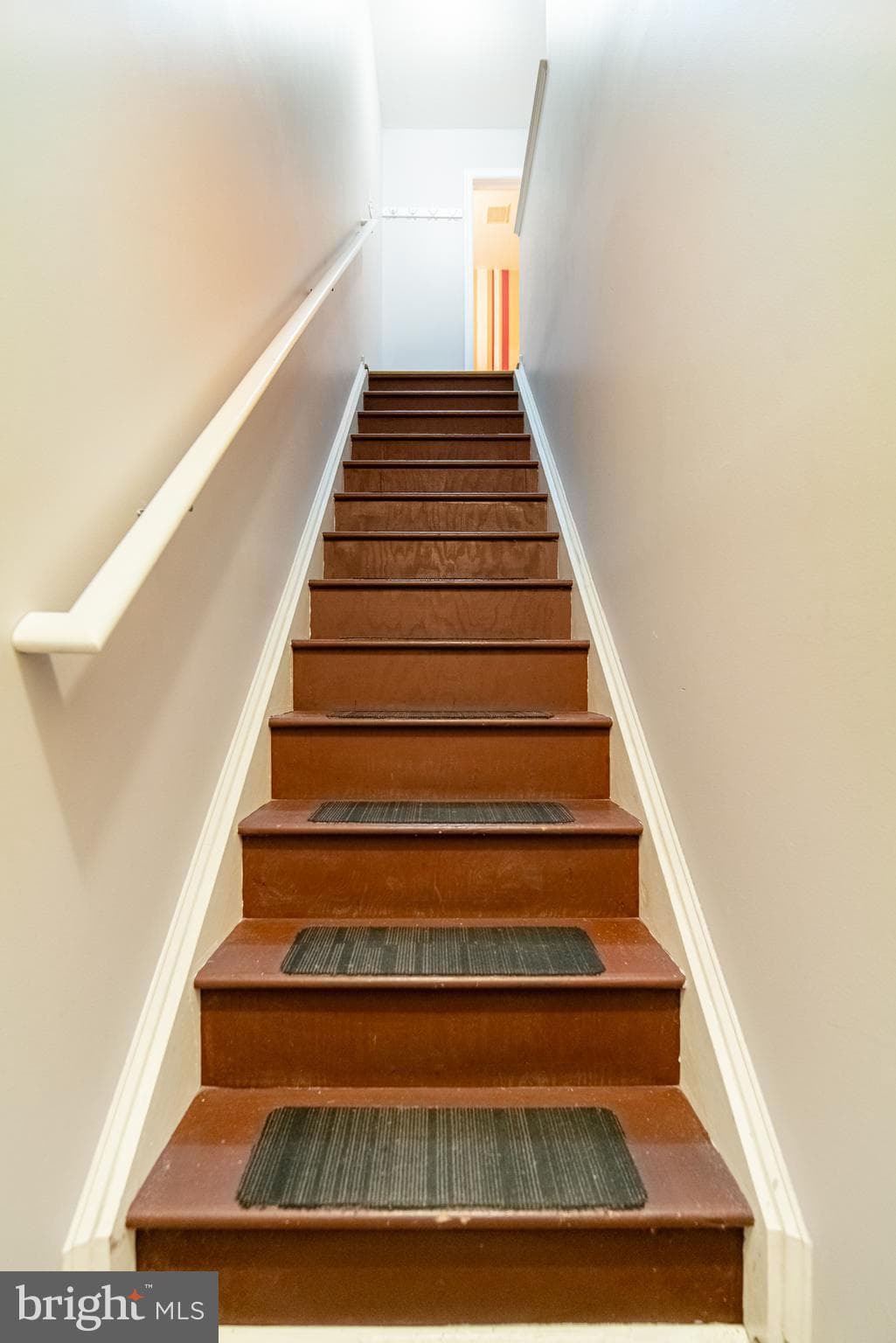 Home for sale at 452B Buttonwood Lane, York, Pennsylvania 17406, photo 3 of 3