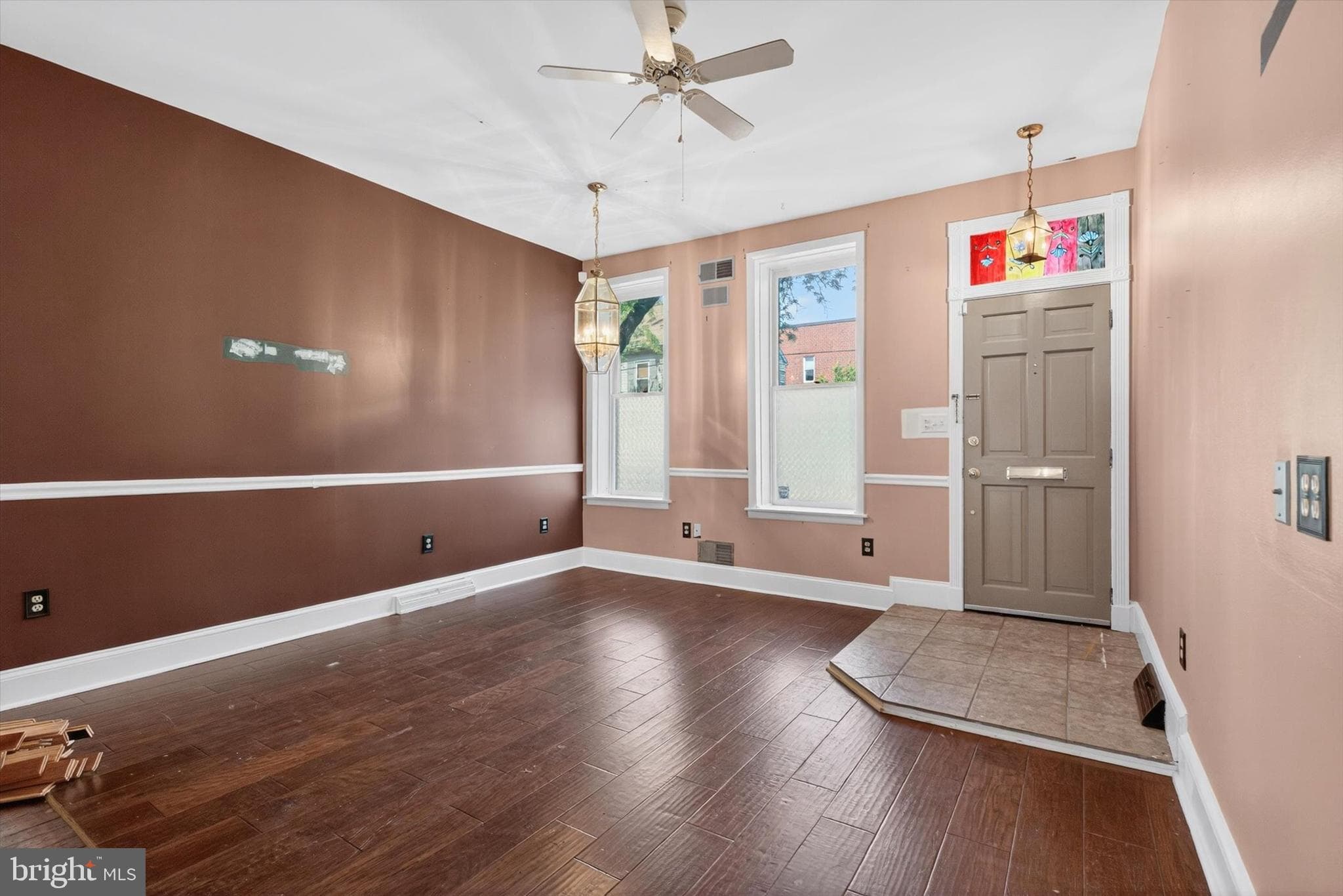 Home for sale at 124 S Newberry Street, York, Pennsylvania 17401, photo 3 of 3