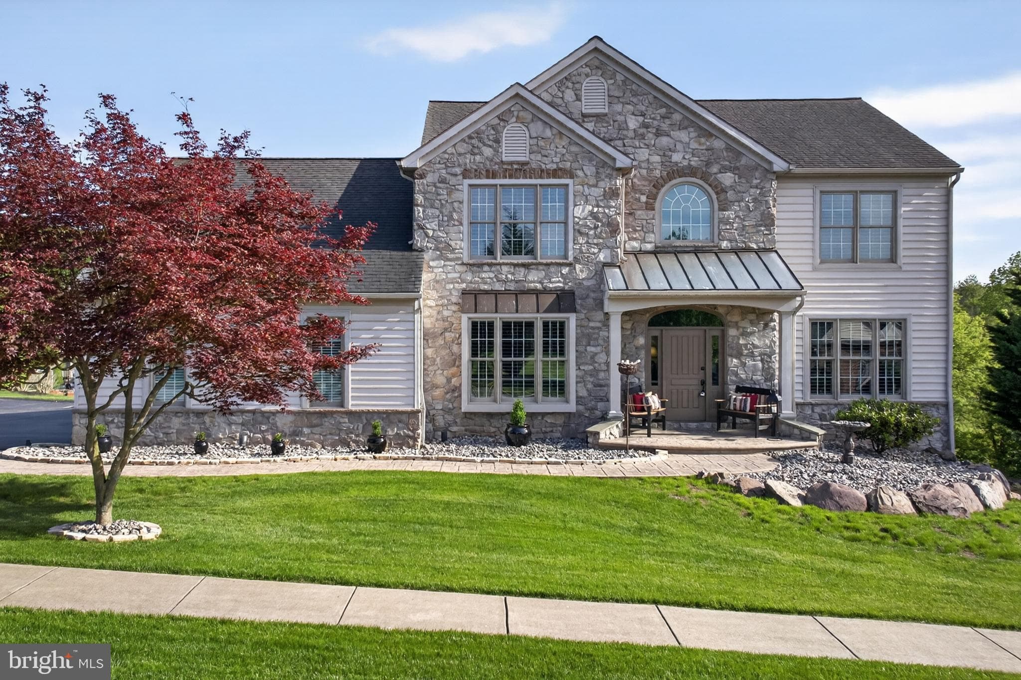 Listing photo of 4-bedroom home at 2510 Donlenik Drive, York, Pennsylvania 17402, photo 1 of 3