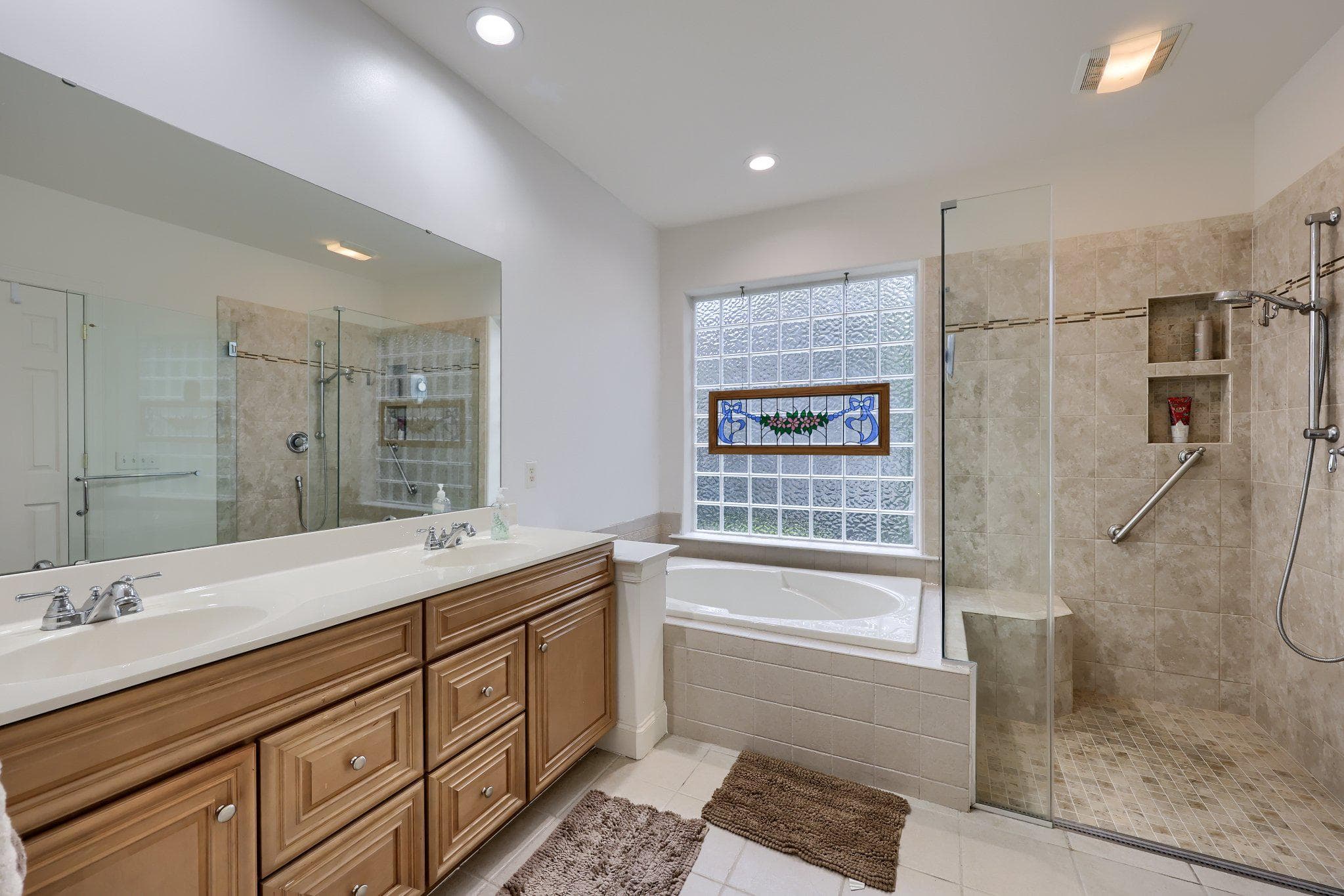 Home for sale at 139 Maribel Lane 25B, York, Pennsylvania 17403, photo 29 of 62