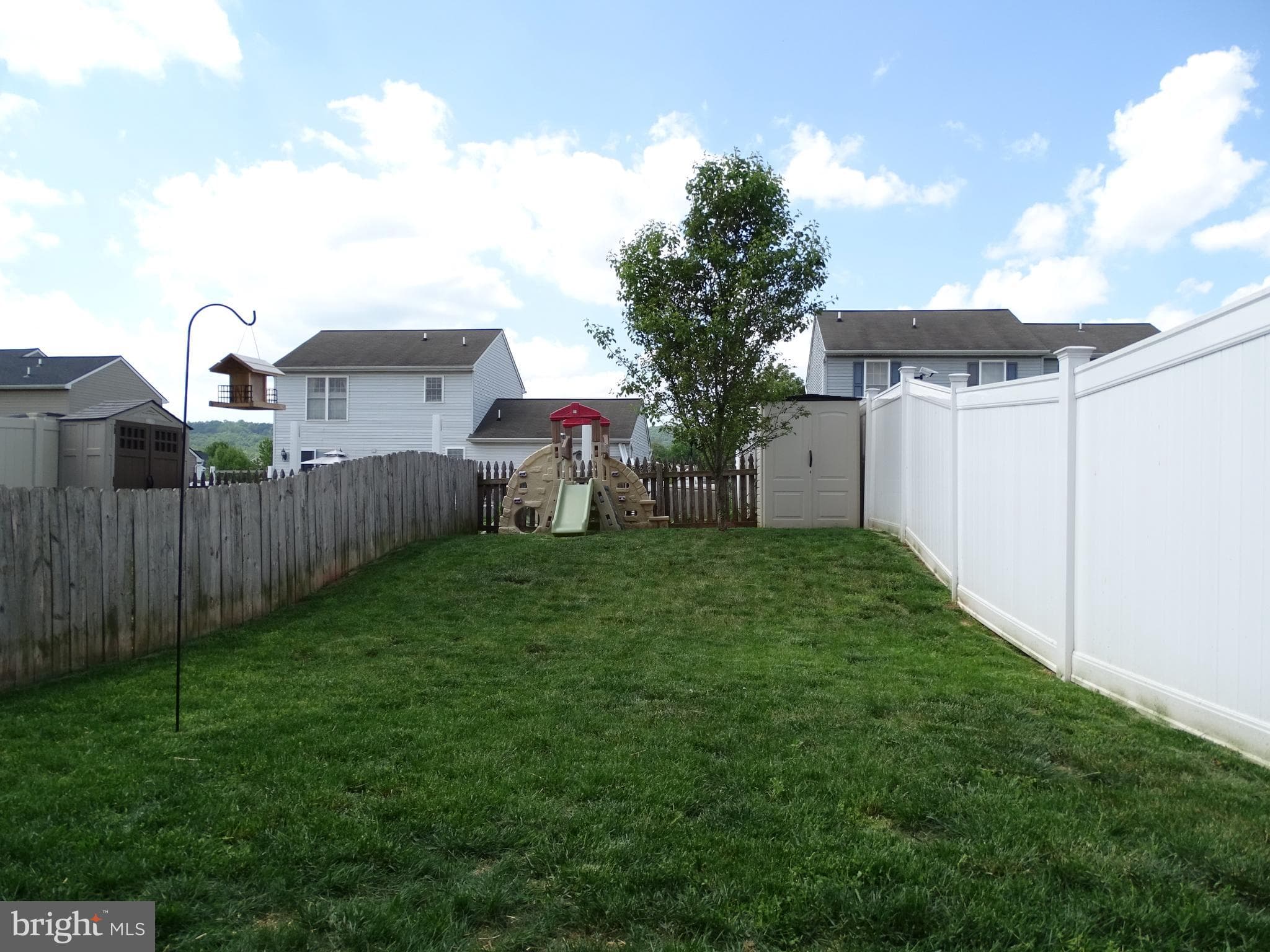 Home for sale at 235 Fisher Drive, York, Pennsylvania 17404, photo 27 of 28