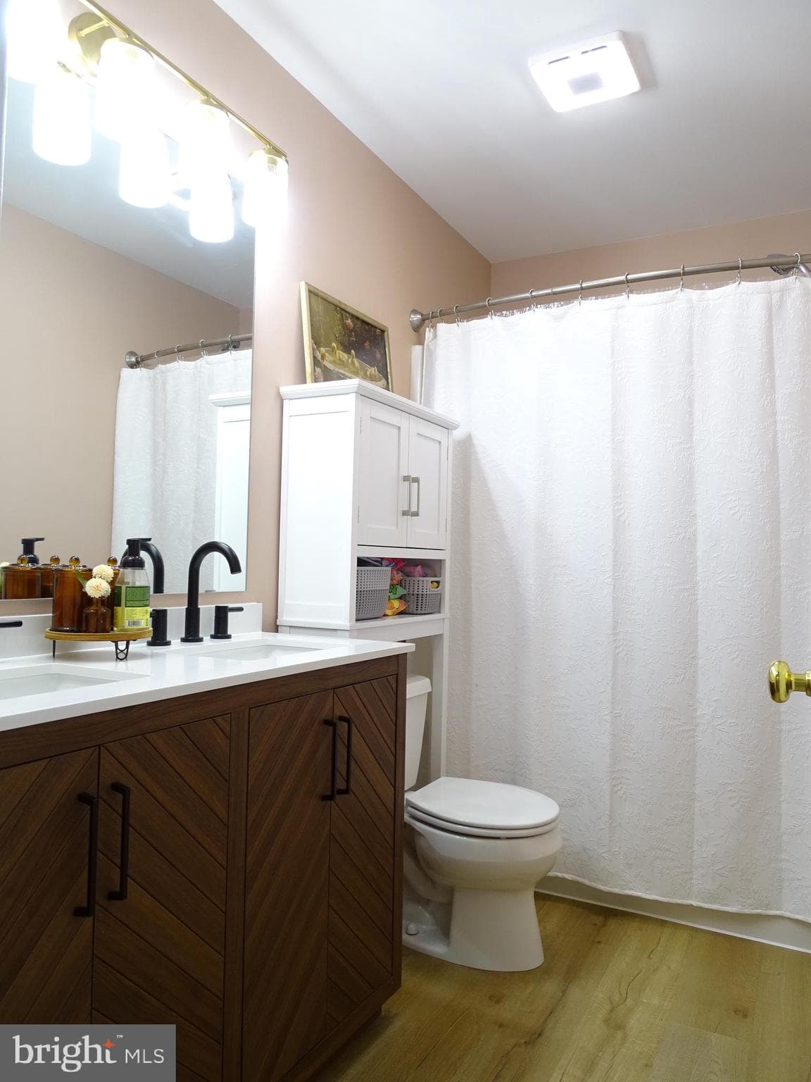 Home for sale at 235 Fisher Drive, York, Pennsylvania 17404, photo 19 of 28