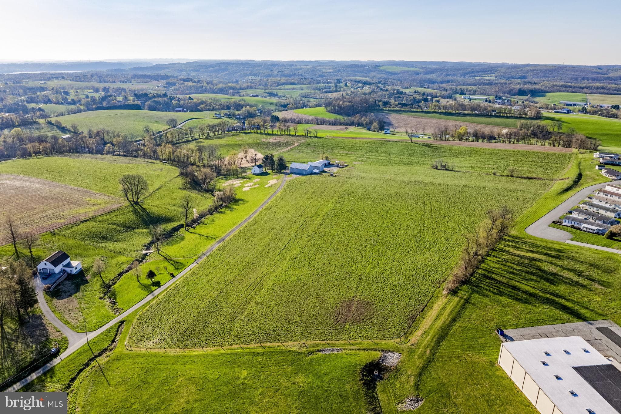 Home for sale at 85 Tome Farms Lane, York, Pennsylvania 17406, photo 2 of 3