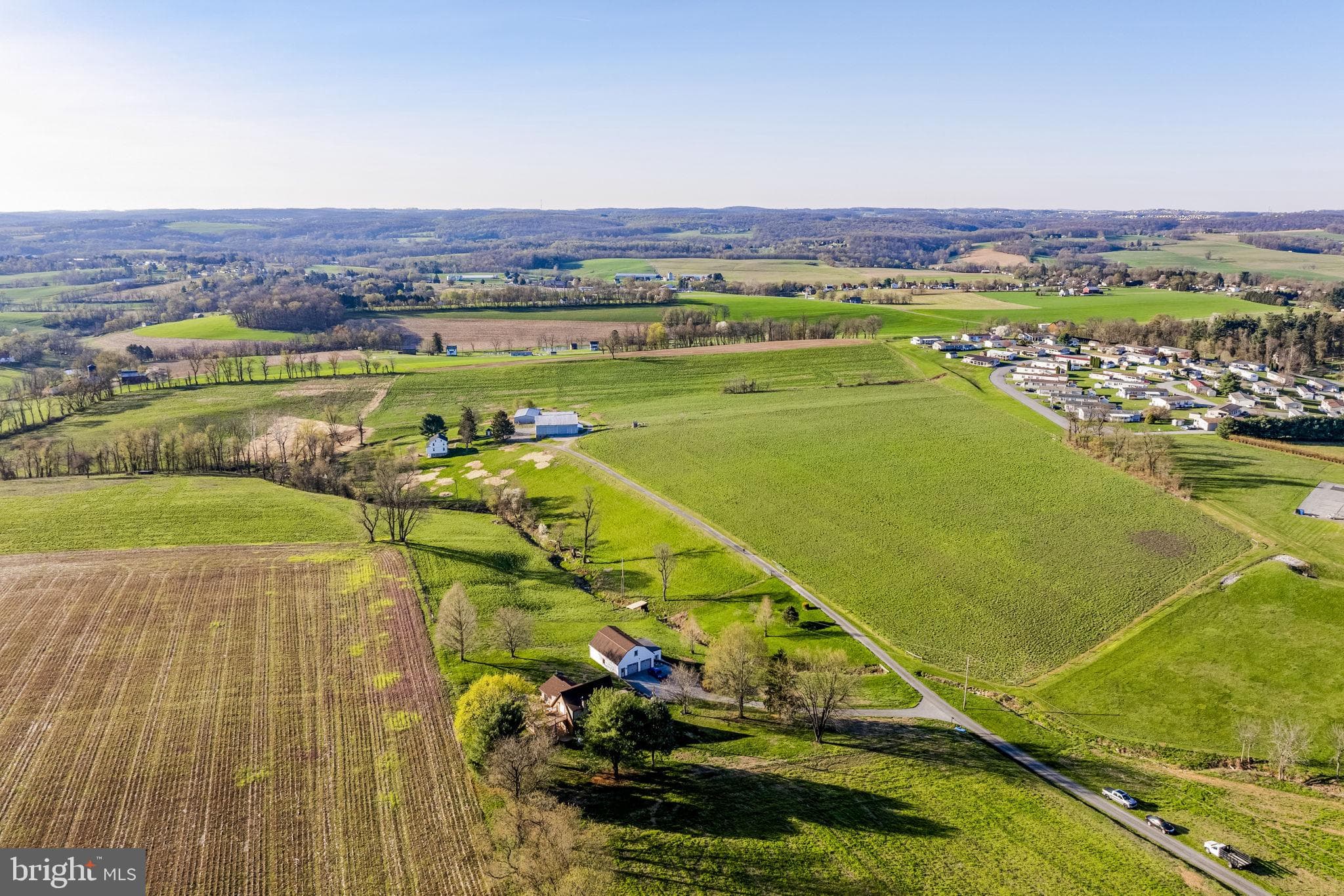 Home for sale at 85 Tome Farms Lane, York, Pennsylvania 17406, photo 3 of 3