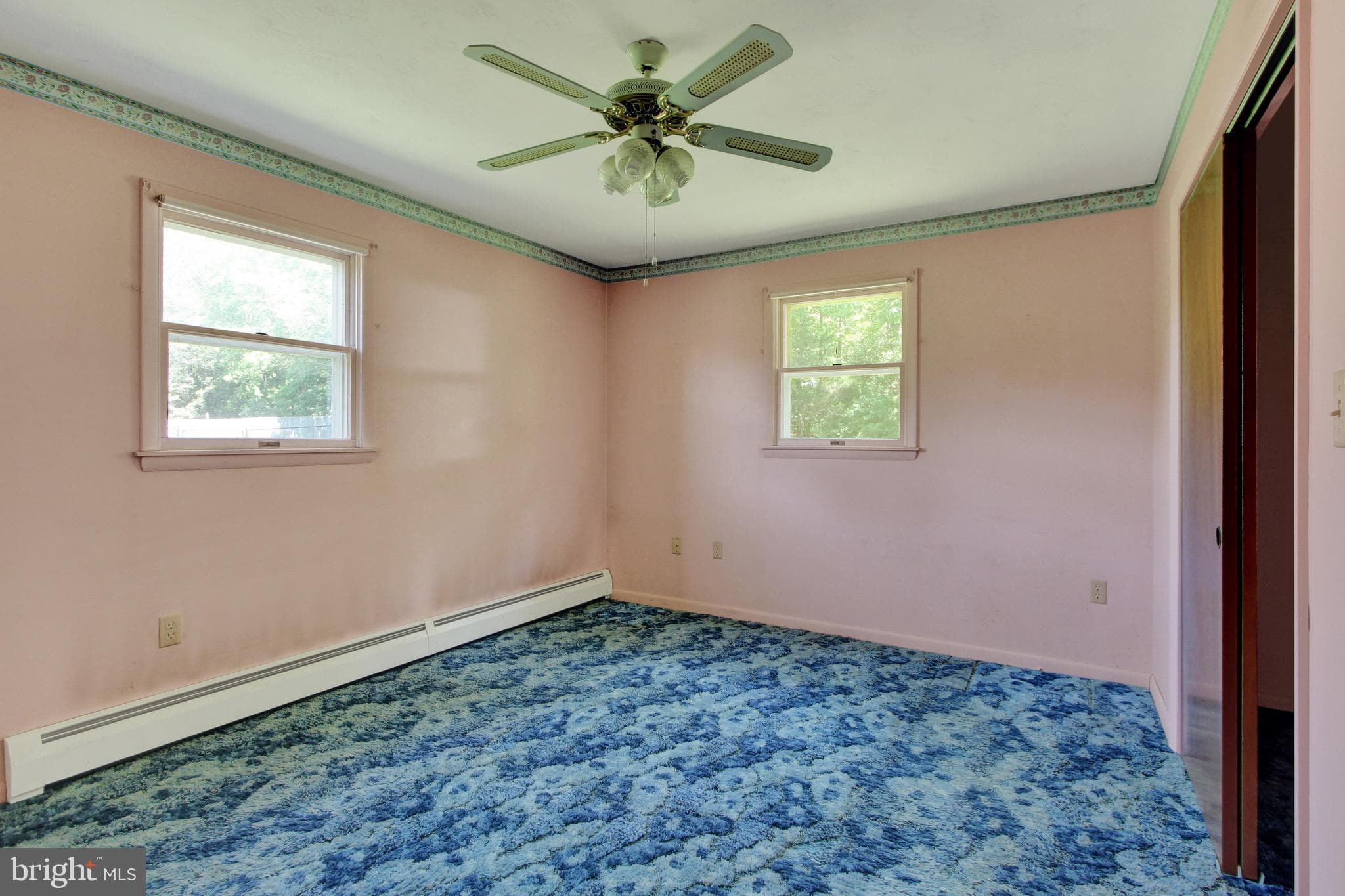 Home for sale at 2482 Pine Grove Road, York, Pennsylvania 17403, photo 5 of 14