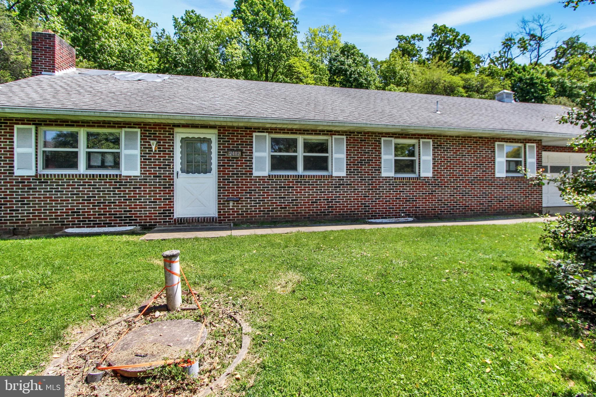 Home for sale at 2482 Pine Grove Road, York, Pennsylvania 17403, photo 2 of 3