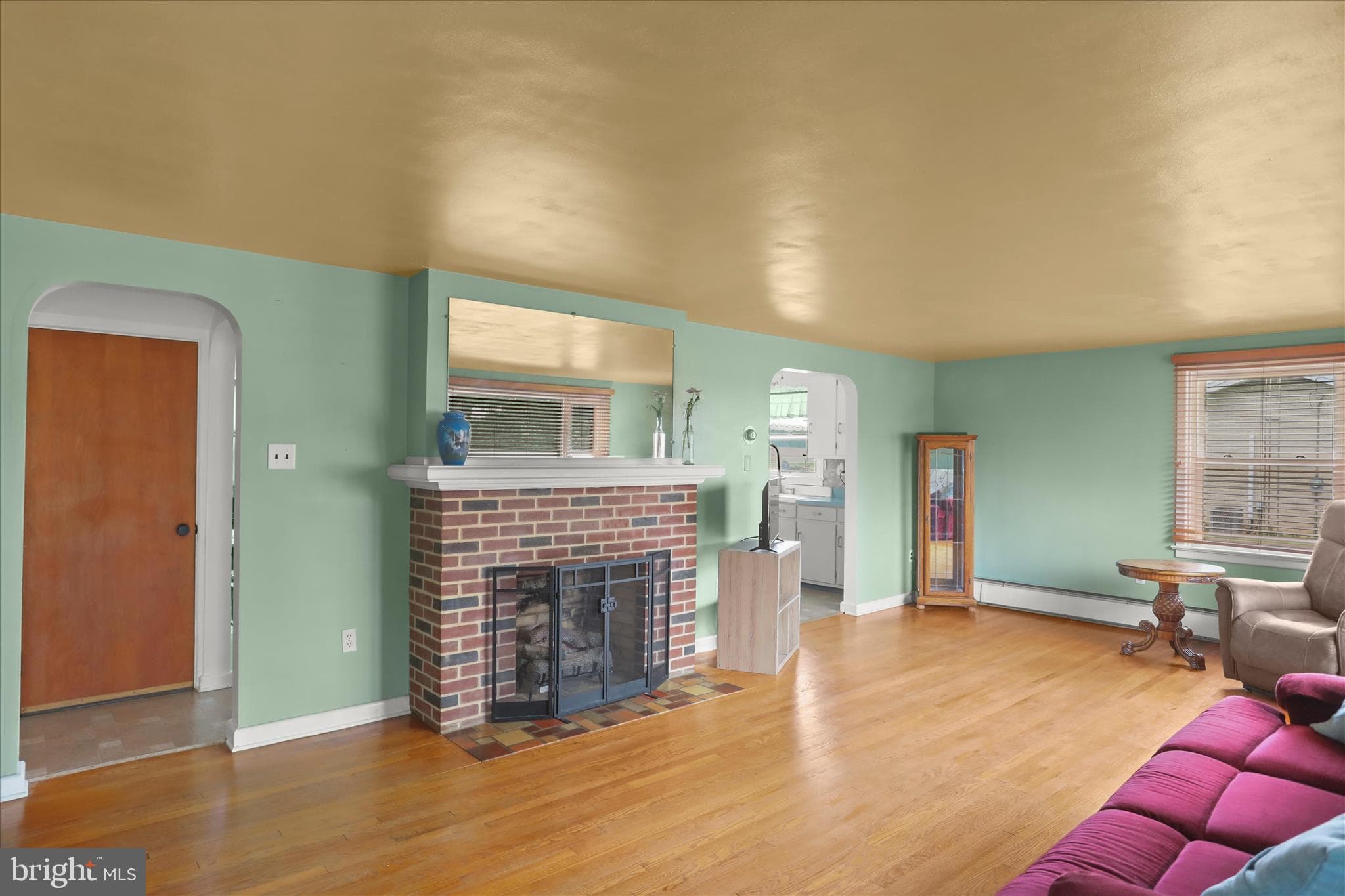 Home for sale at 6 S Grant Road, Thomasville, Pennsylvania 17364, photo 15 of 50