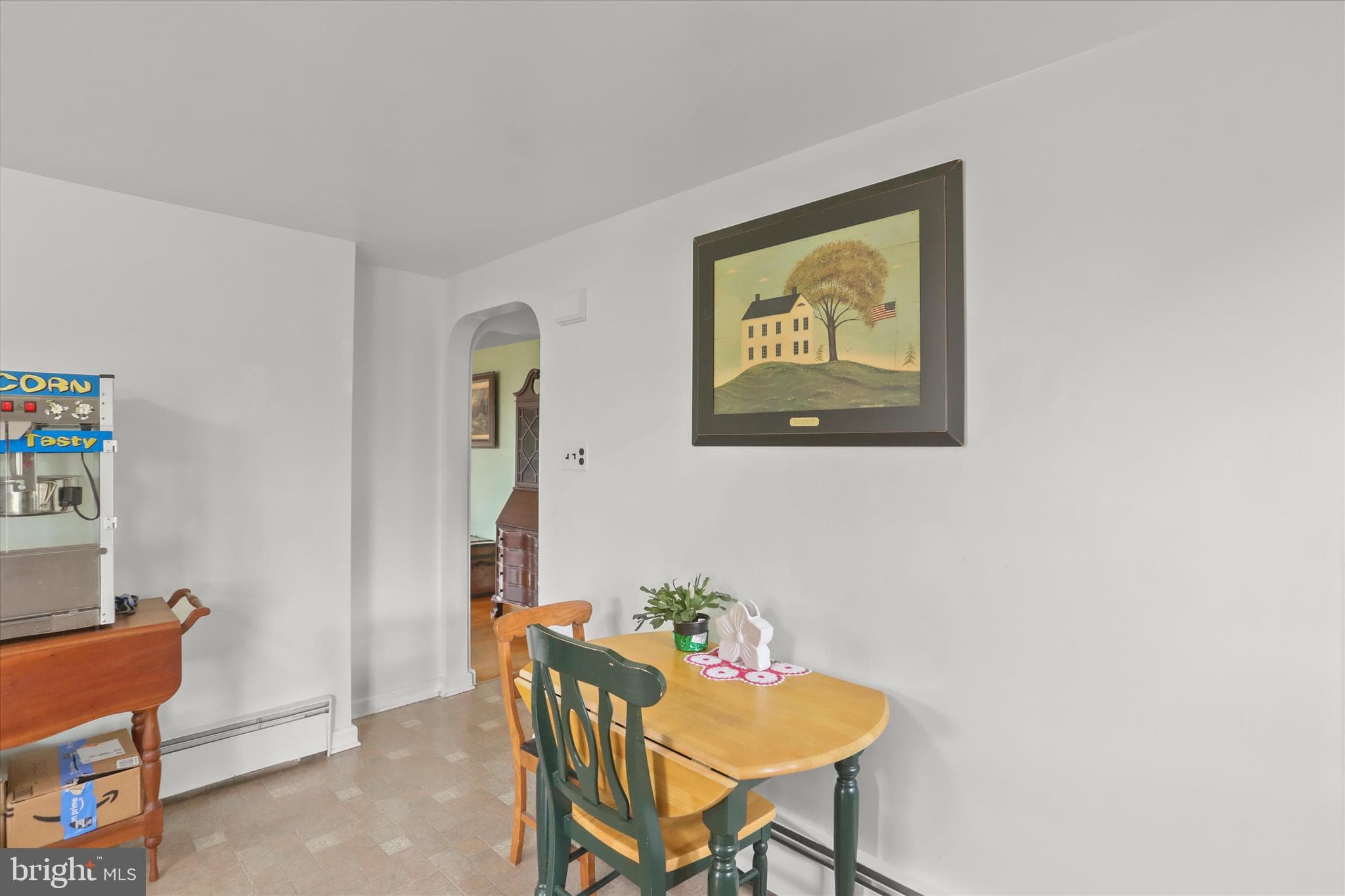Home for sale at 6 S Grant Road, Thomasville, Pennsylvania 17364, photo 13 of 50