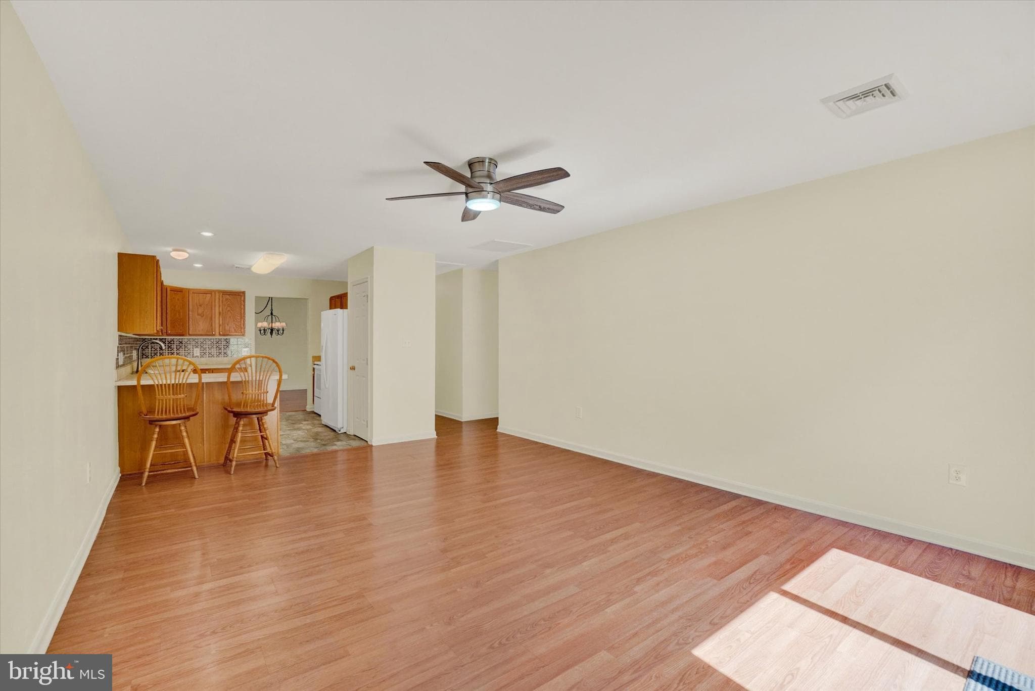 Home for sale at 7172 Seneca Ridge Drive, York, Pennsylvania 17403, photo 11 of 18