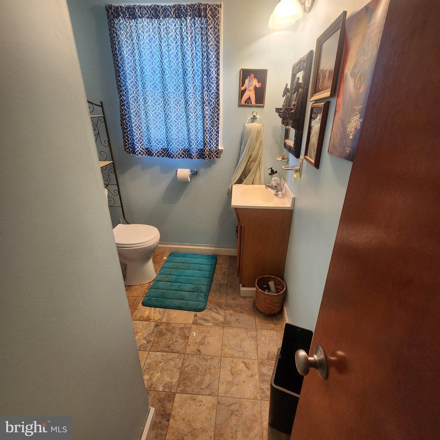 Home for sale at 2029 Derry Road, York, Pennsylvania 17408, photo 23 of 30