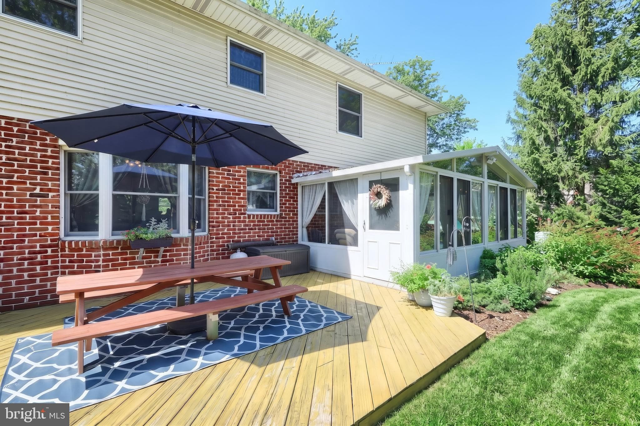 Home for sale at 3971 Little John Drive, York, Pennsylvania 17408, photo 3 of 3