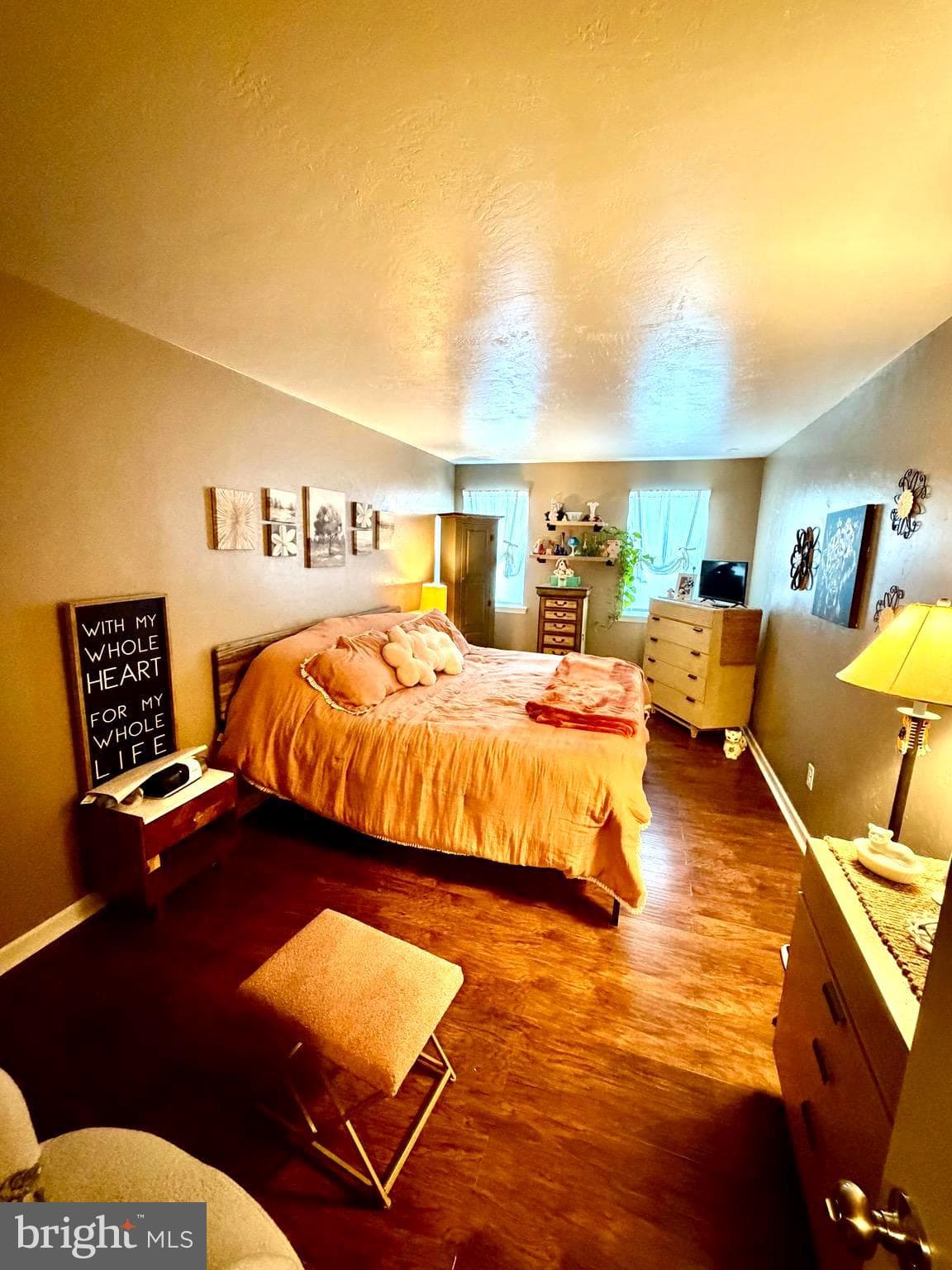 Home for sale at 880 Lismore Boulevard, York, Pennsylvania 17402, photo 9 of 16