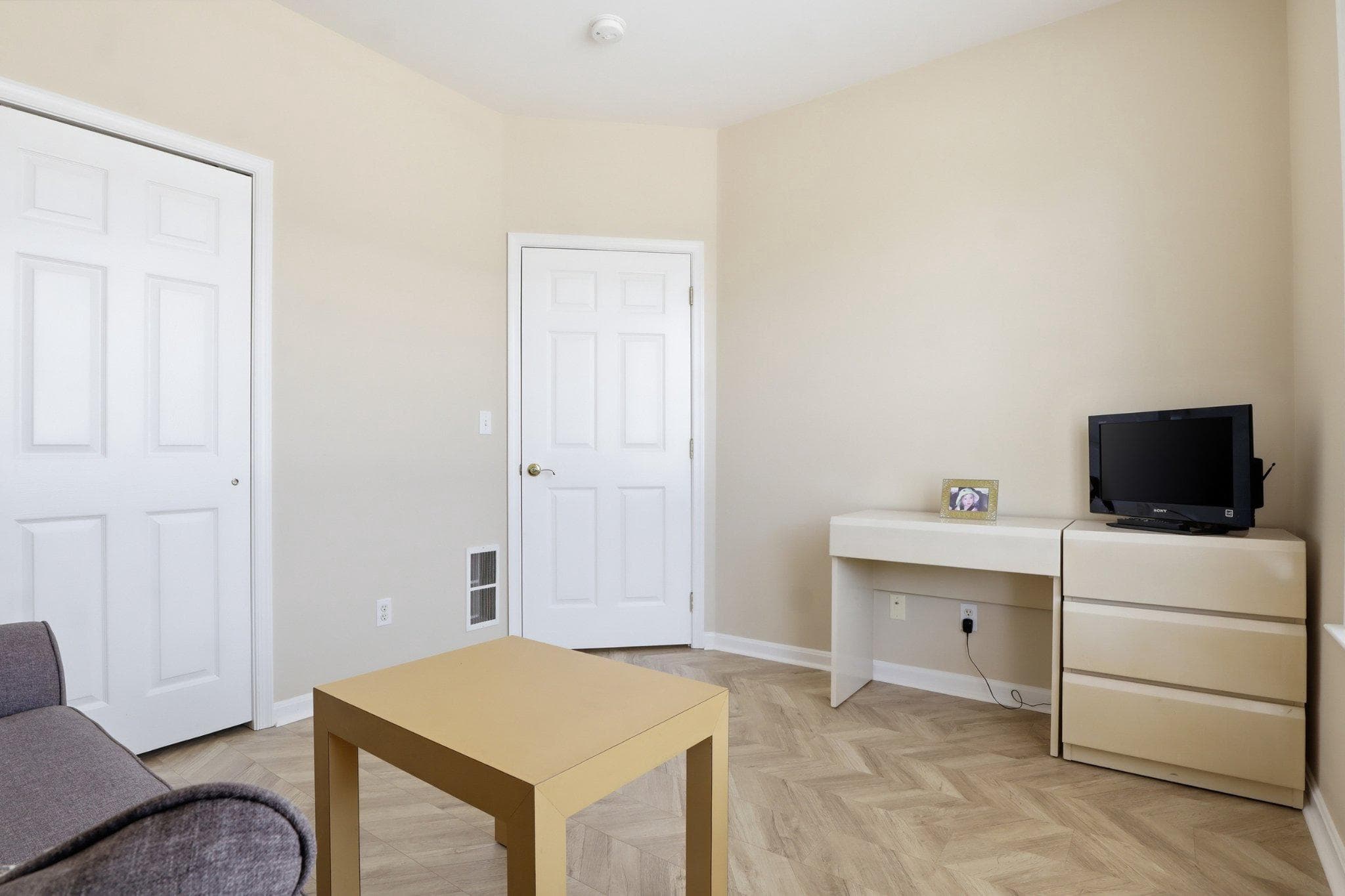 Home for sale at 1010 Crest Way 103, York, Pennsylvania 17403, photo 28 of 49