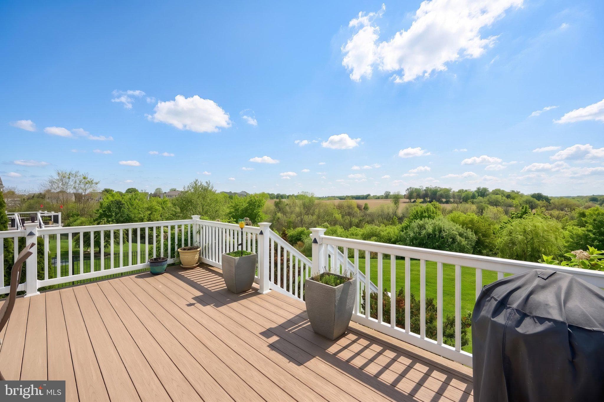 Home for sale at 1134 Alta Vista Way, Seven Valleys, Pennsylvania 17360, photo 43 of 66