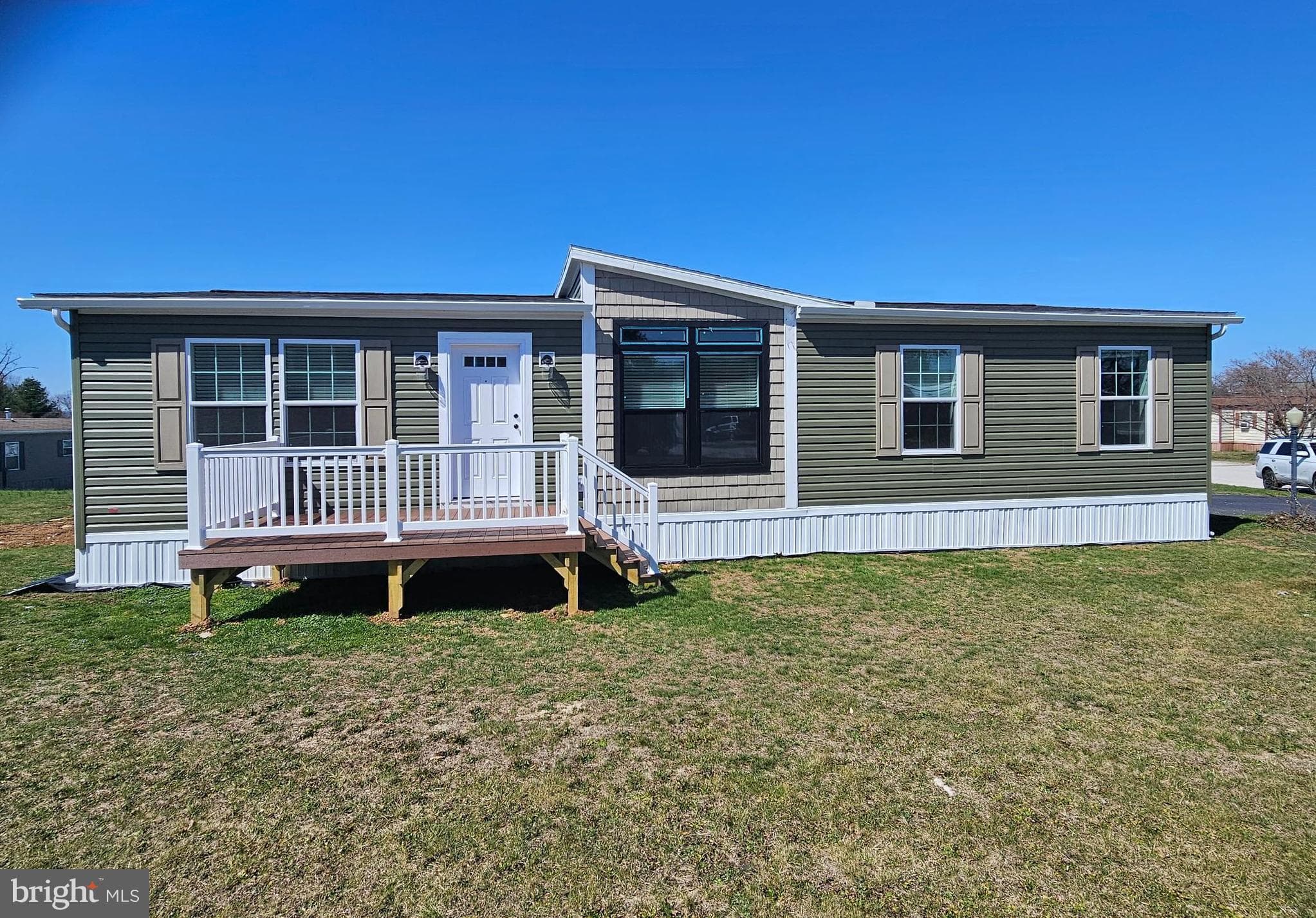 Home for sale at 170 Timber Crest Drive, York, Pennsylvania 17408, photo 2 of 3