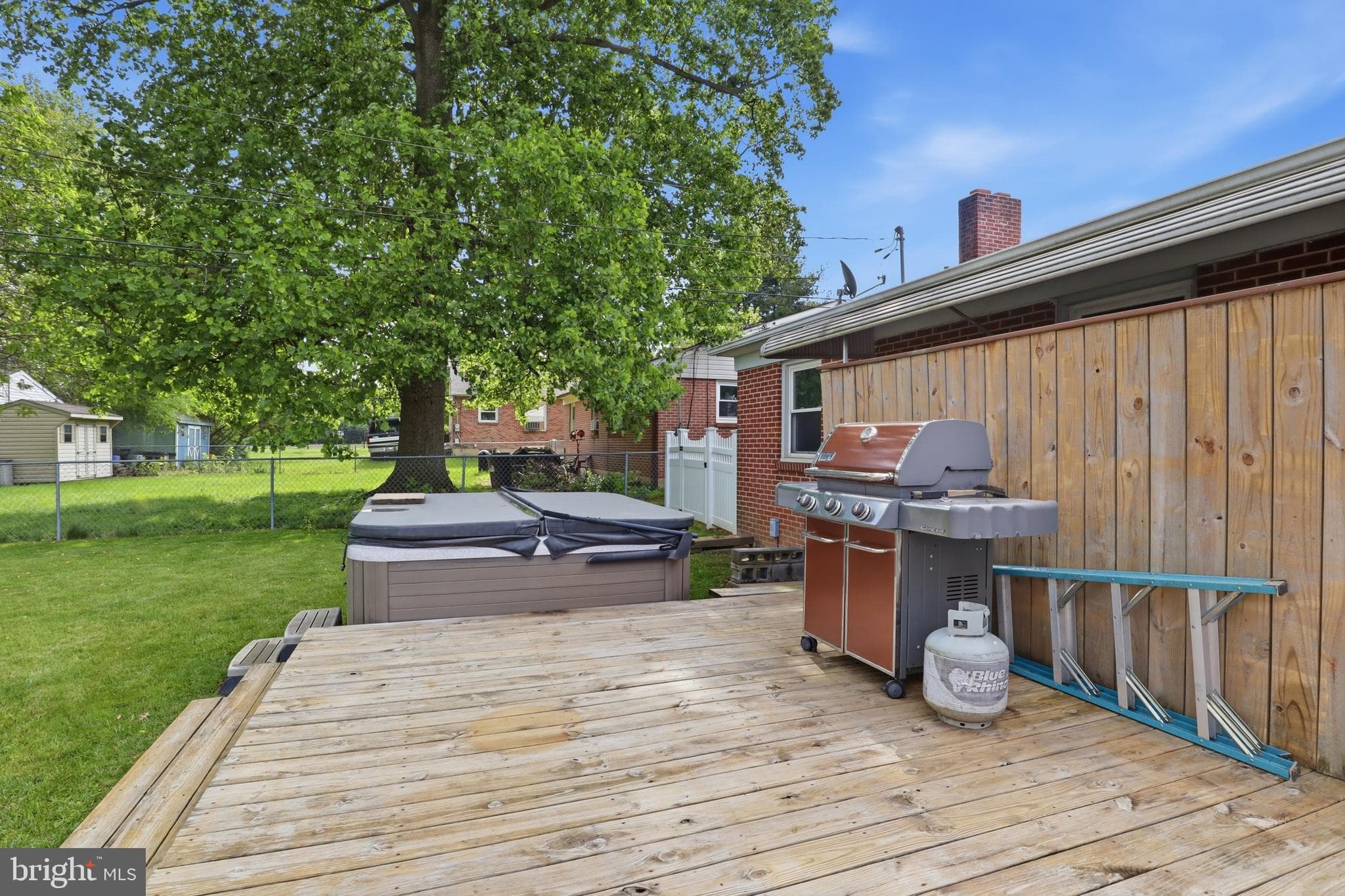 Home for sale at 2993 5Th Avenue, York, Pennsylvania 17402, photo 32 of 37