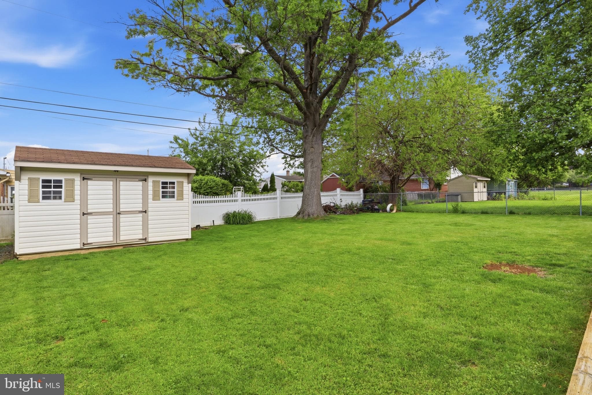 Home for sale at 2993 5Th Avenue, York, Pennsylvania 17402, photo 34 of 37