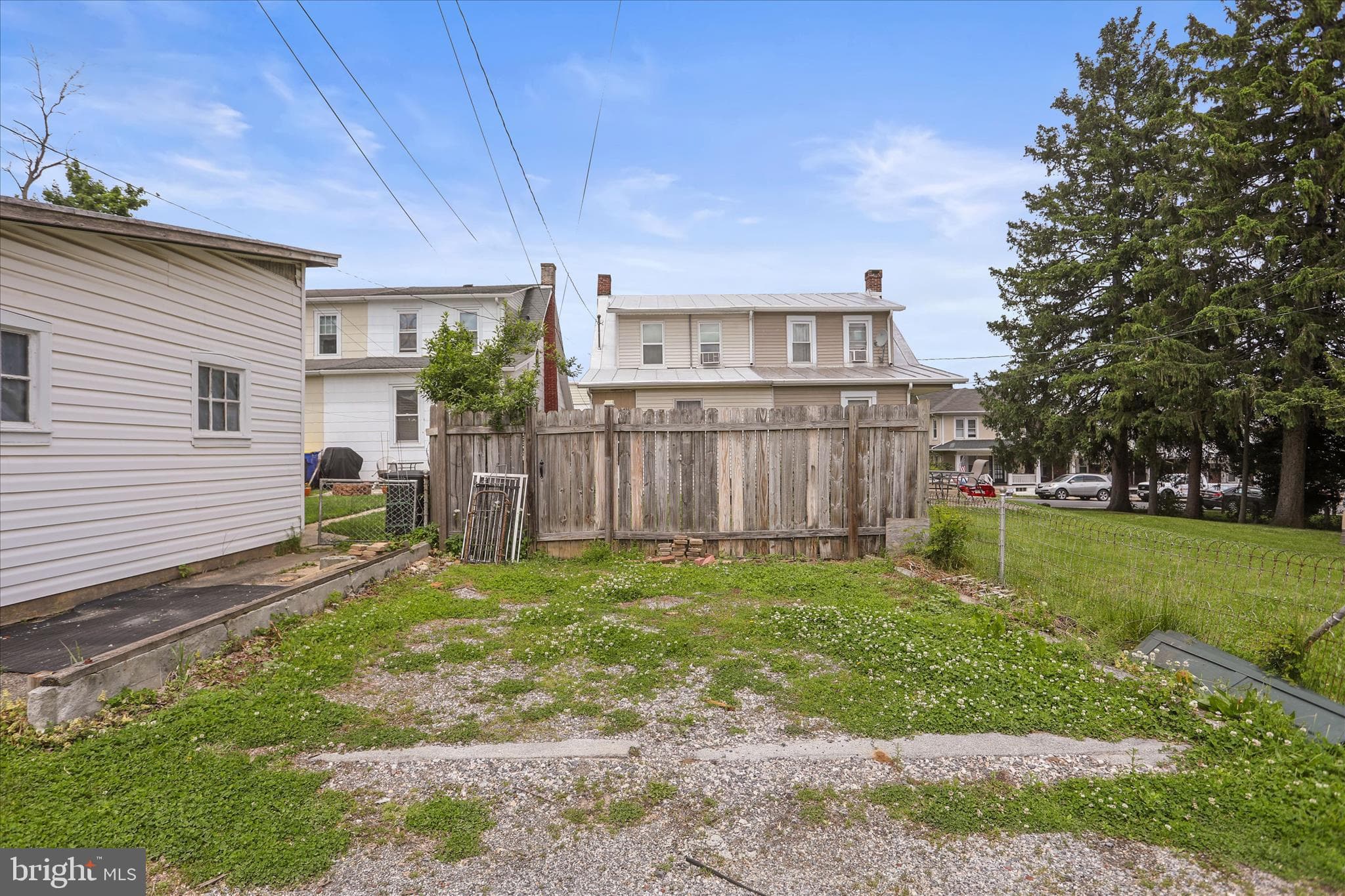 Home for sale at 1038 W. Locust Street, York, Pennsylvania 17404, photo 29 of 34
