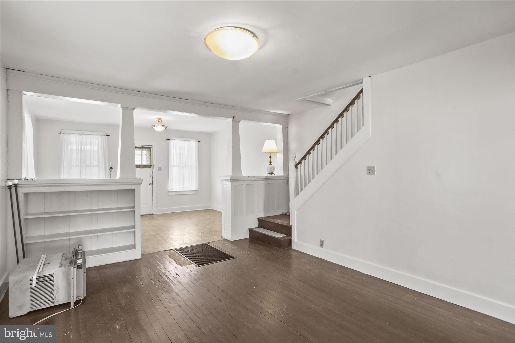 Home for sale at 1038 W. Locust Street, York, Pennsylvania 17404, photo 10 of 34