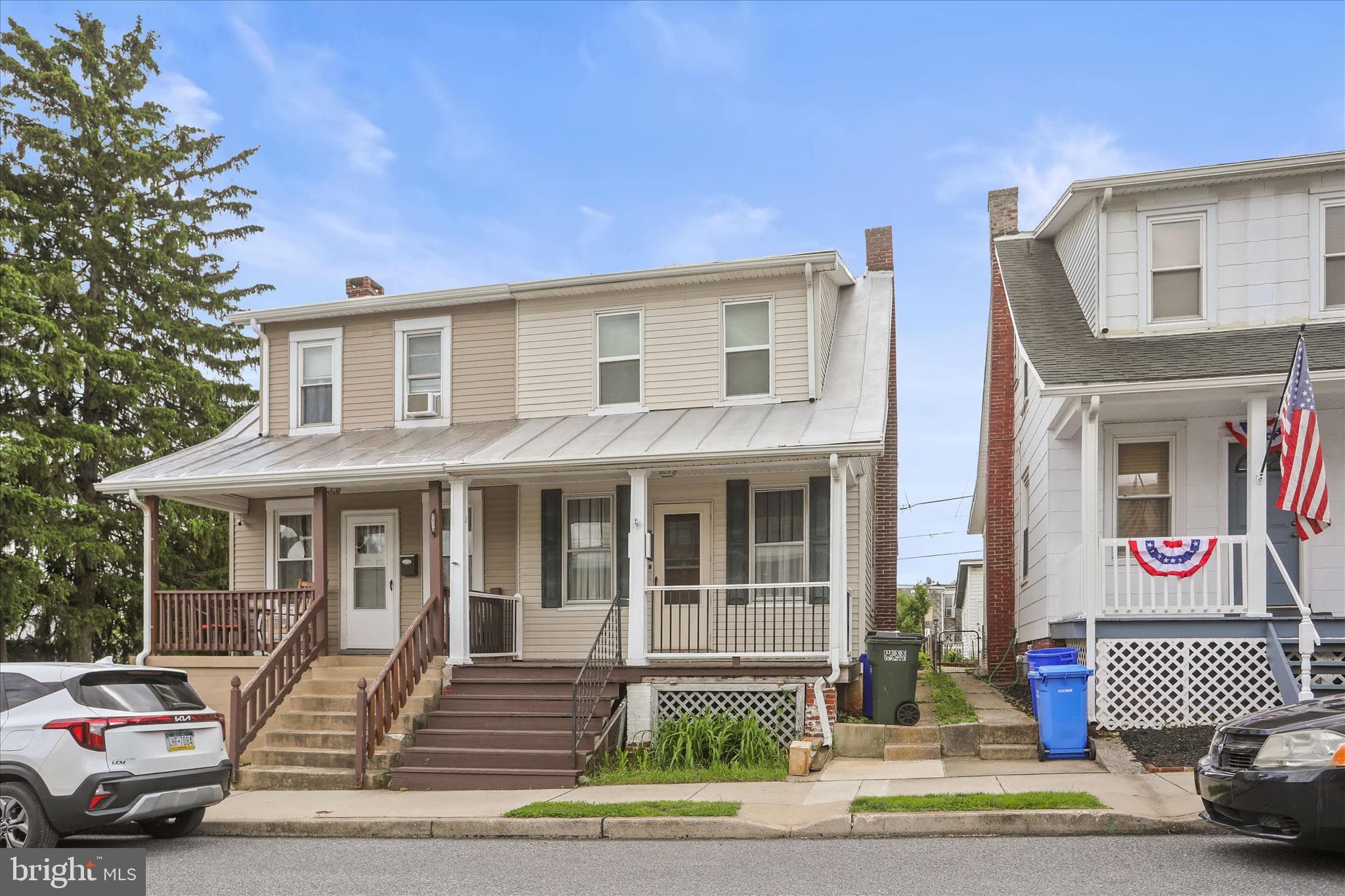 Listing photo of 2-bedroom home at 1038 W. Locust Street, York, Pennsylvania 17404, photo 1 of 3