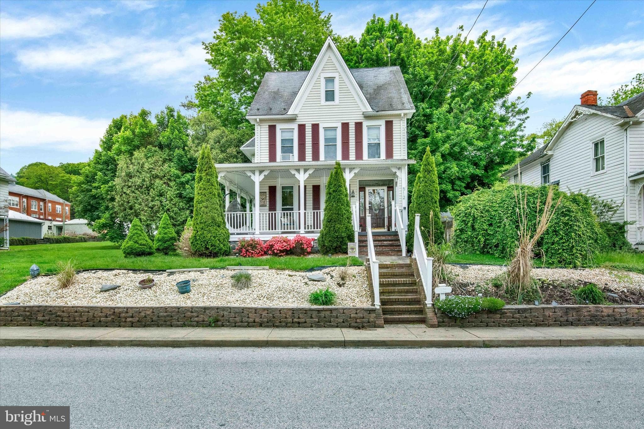 Home for sale at 512 Main Street, Delta, Pennsylvania 17314, photo 2 of 3