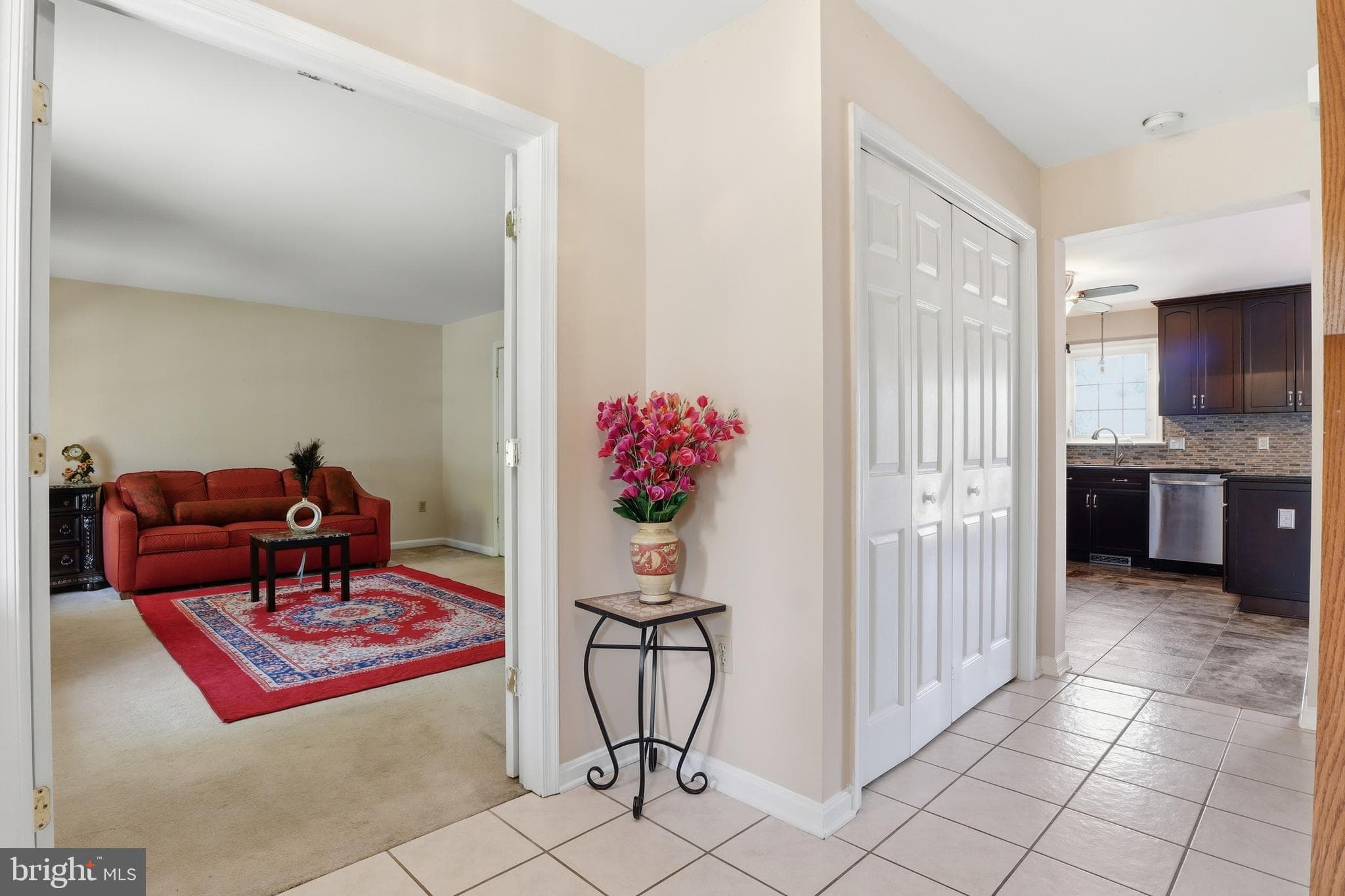 Home for sale at 2933 Ridings Way, York, Pennsylvania 17408, photo 6 of 62