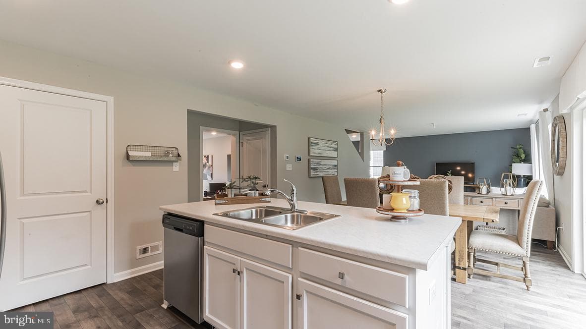Home for sale at 105 Christina Drive, York, Pennsylvania 17404, photo 16 of 29