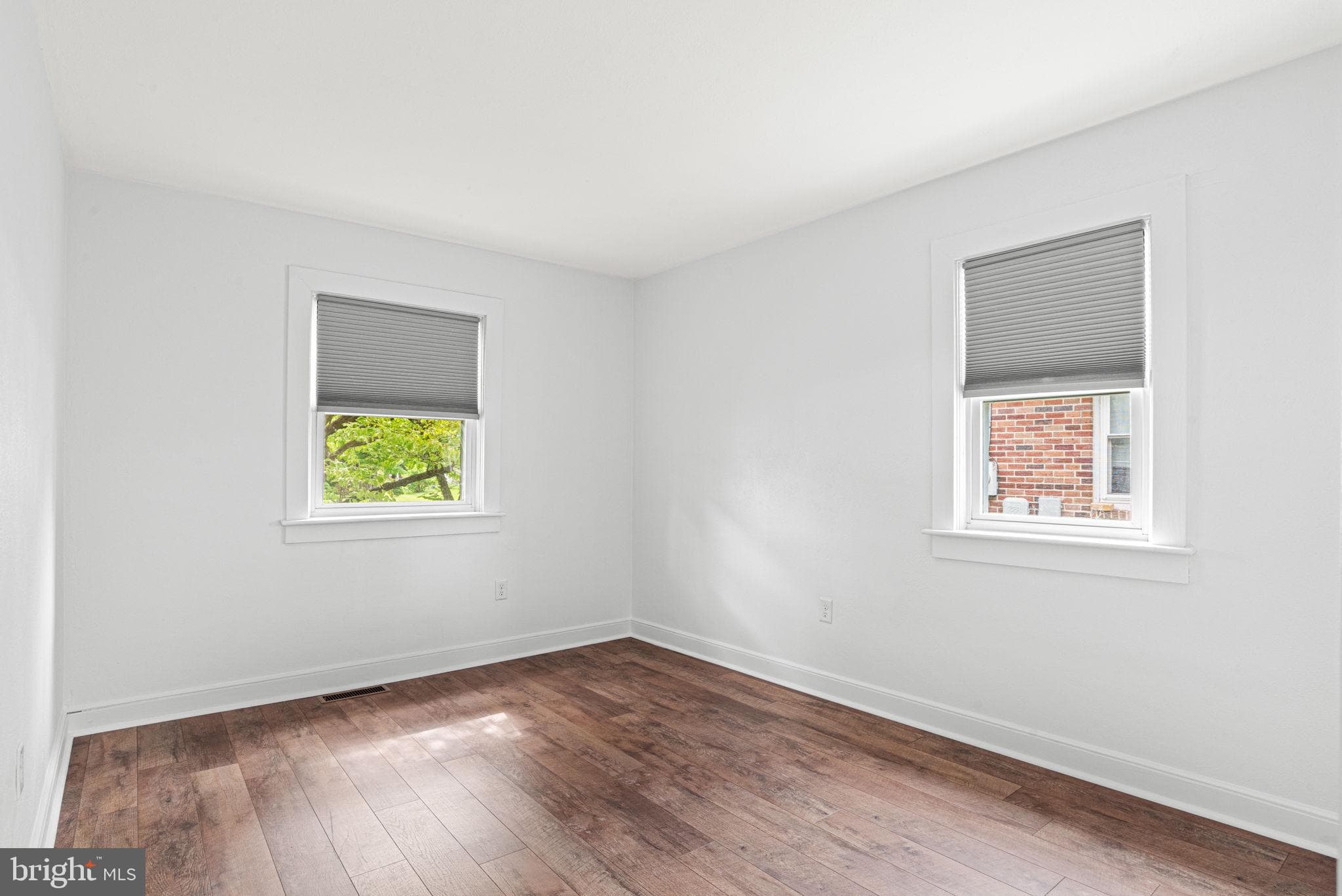 Home for sale at 770 Haines Road, York, Pennsylvania 17402, photo 12 of 30