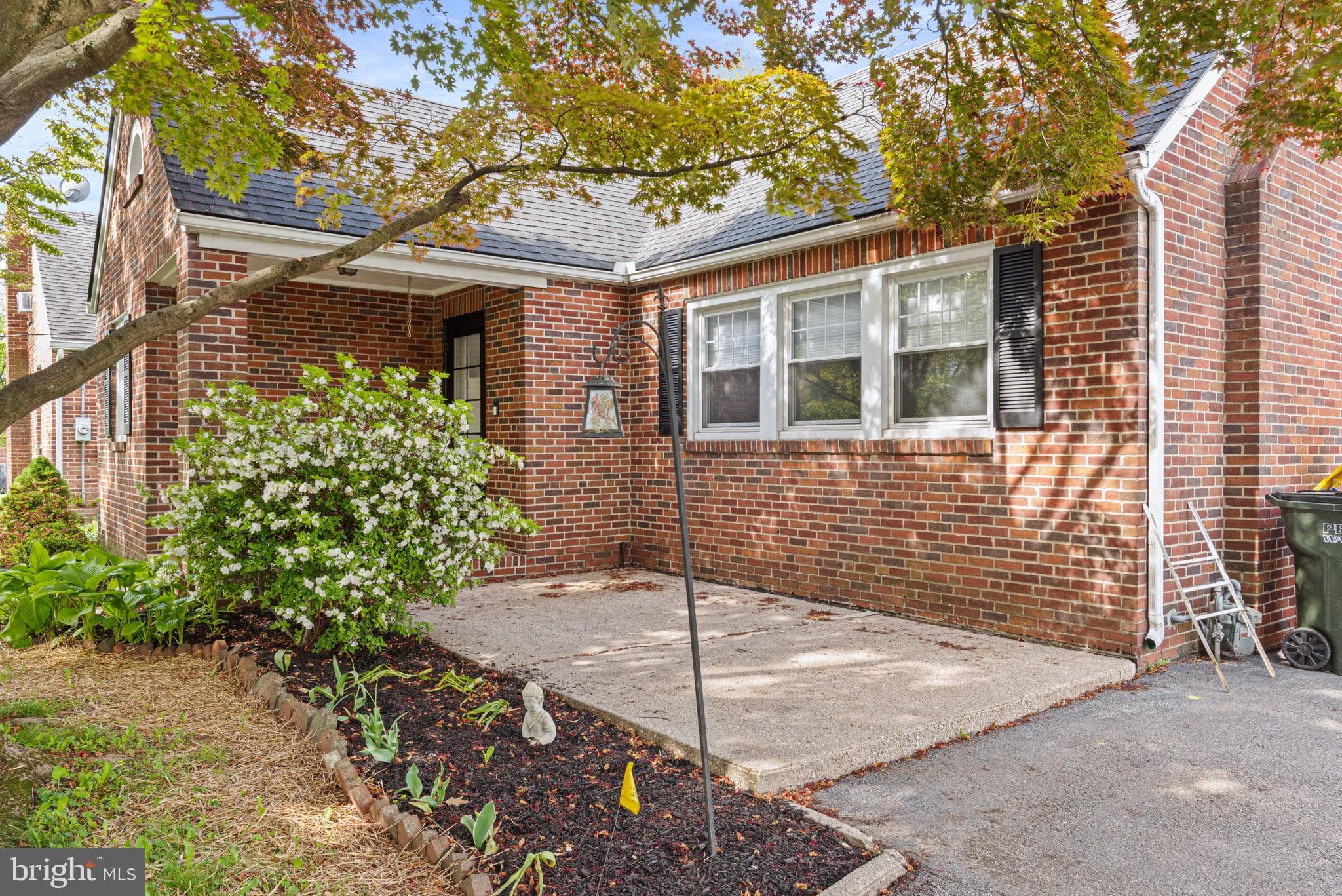 Home for sale at 770 Haines Road, York, Pennsylvania 17402, photo 4 of 30