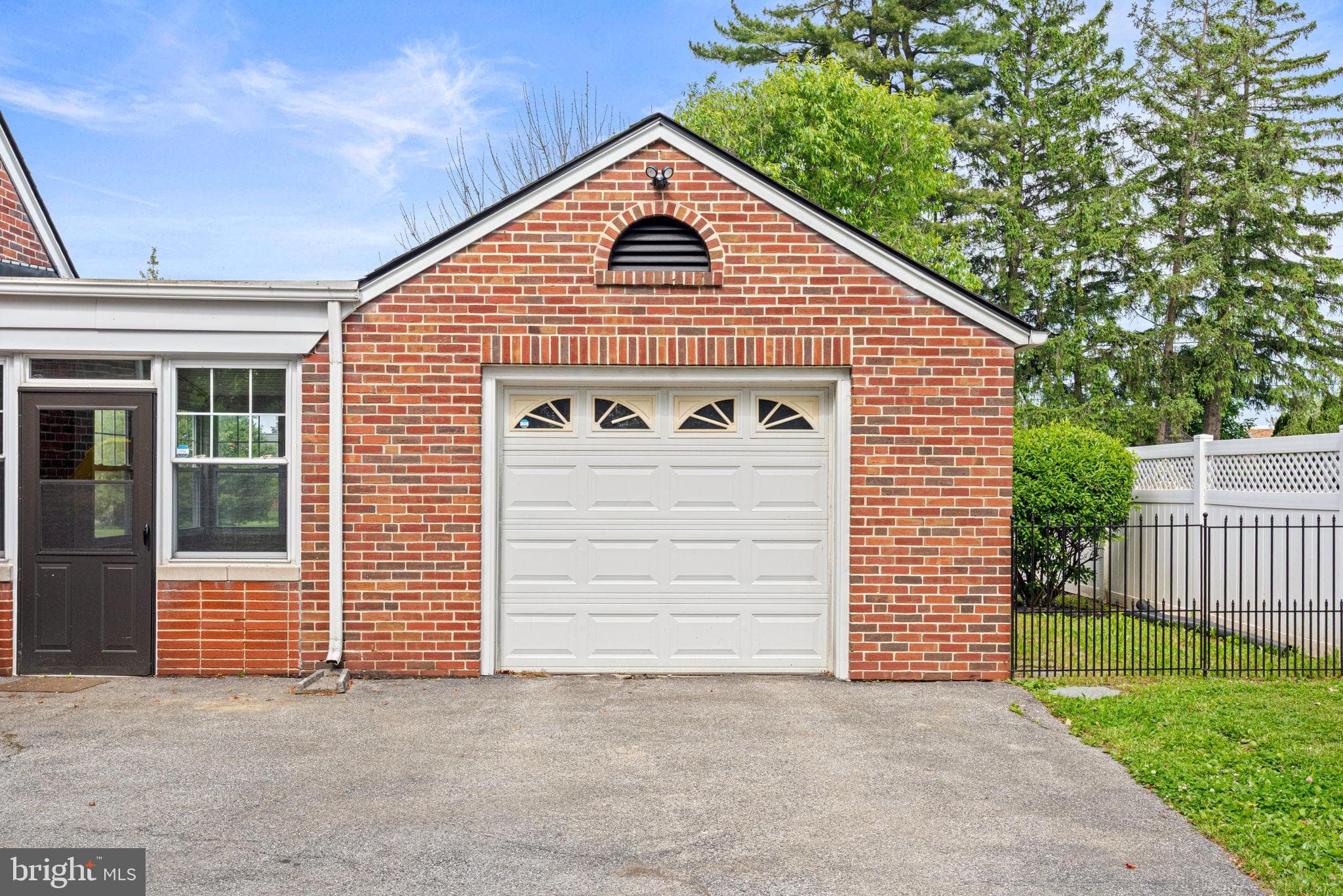 Home for sale at 770 Haines Road, York, Pennsylvania 17402, photo 27 of 30