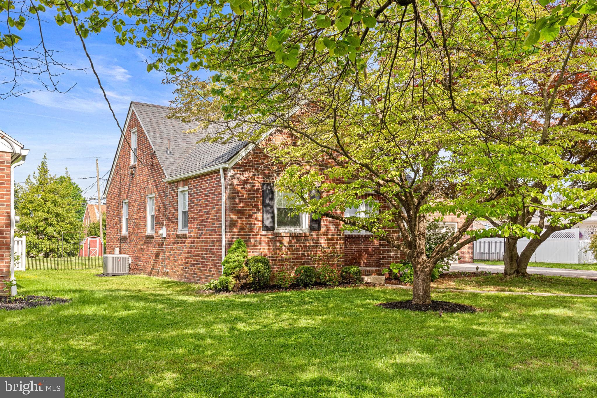 Home for sale at 770 Haines Road, York, Pennsylvania 17402, photo 2 of 3