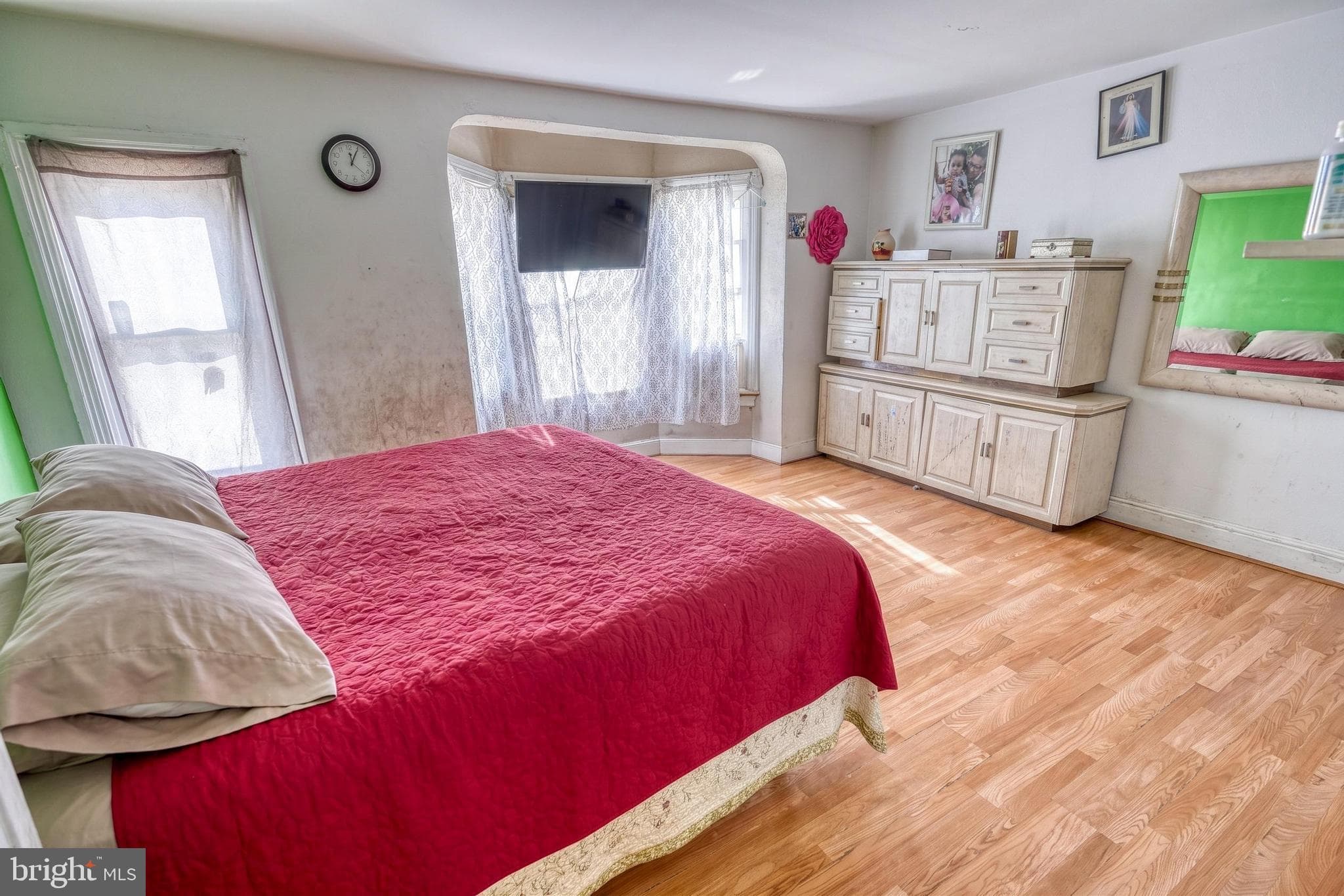 Home for sale at 446 E Prospect Street, York, Pennsylvania 17403, photo 15 of 29
