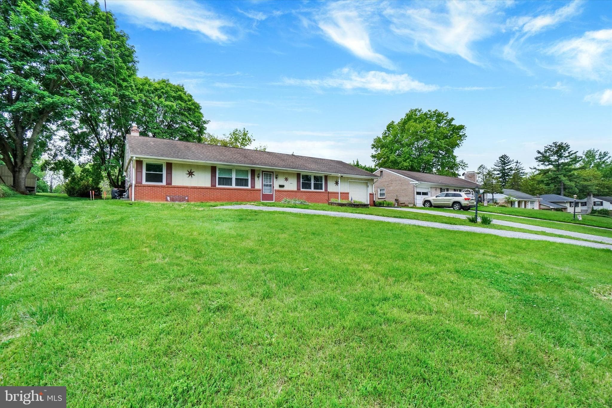 Home for sale at 2050 Herman Drive, York, Pennsylvania 17408, photo 3 of 3