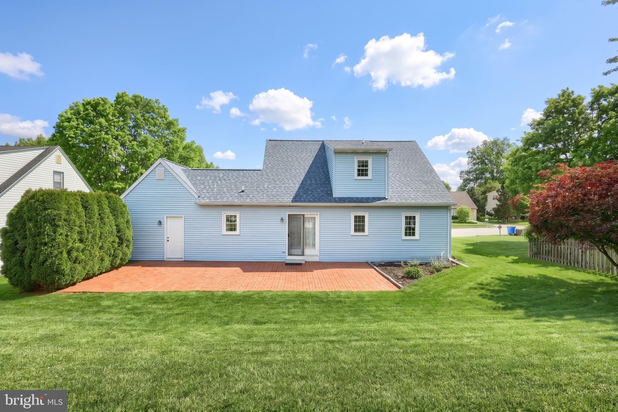Home for sale at 3819 Kings Arms Lane, York, Pennsylvania 17402, photo 36 of 39