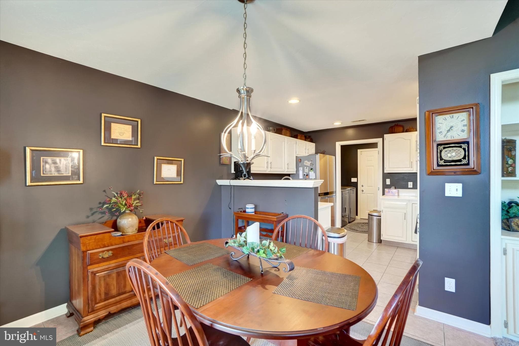 Home for sale at 331 Clarks Way, York, Pennsylvania 17403, photo 6 of 28