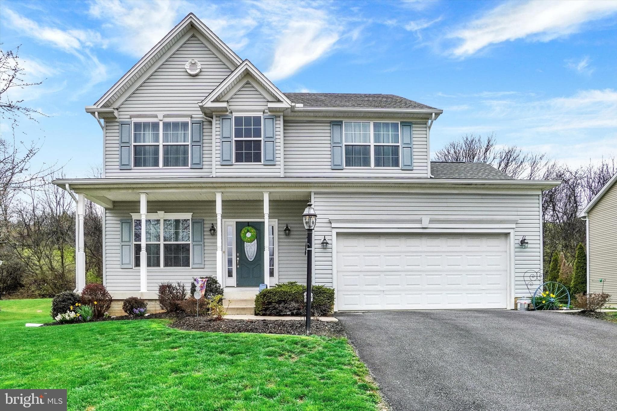 Listing photo of 3-bedroom home at 2695 Friends Circle, York, Pennsylvania 17408, photo 1 of 3