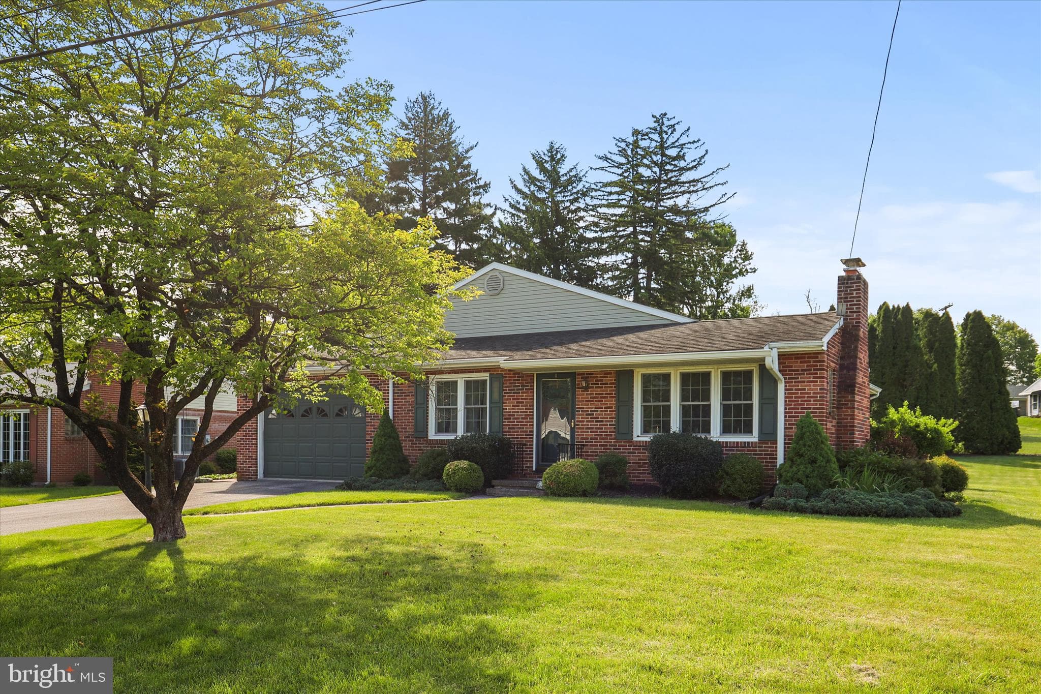 Listing photo of 3-bedroom home at 2312 Church Road, York, Pennsylvania 17408, photo 1 of 3