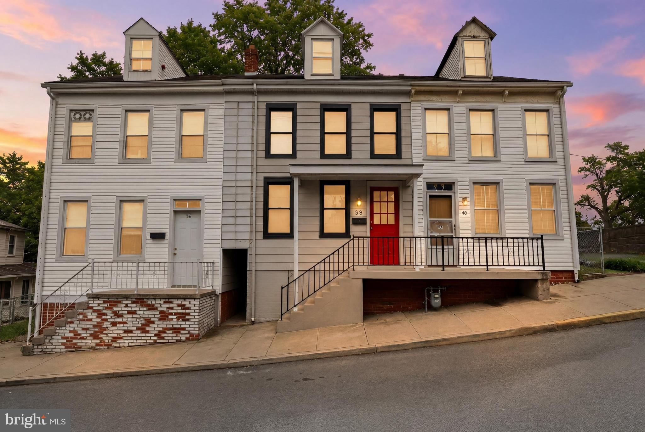 Listing photo of 3-bedroom home at 38 W 8Th Avenue, York, Pennsylvania 17404, photo 1 of 34