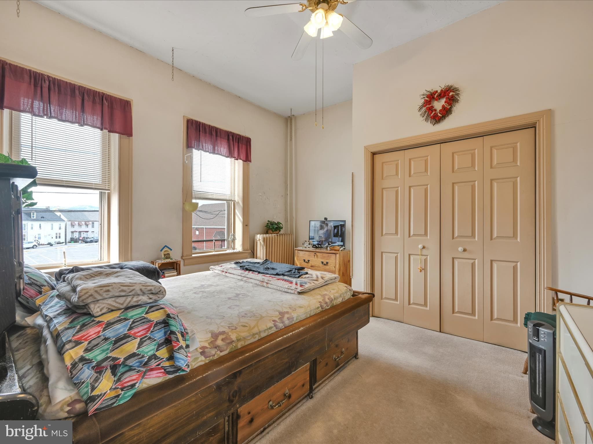 Home for sale at 431 W King Street, York, Pennsylvania 17401, photo 20 of 44
