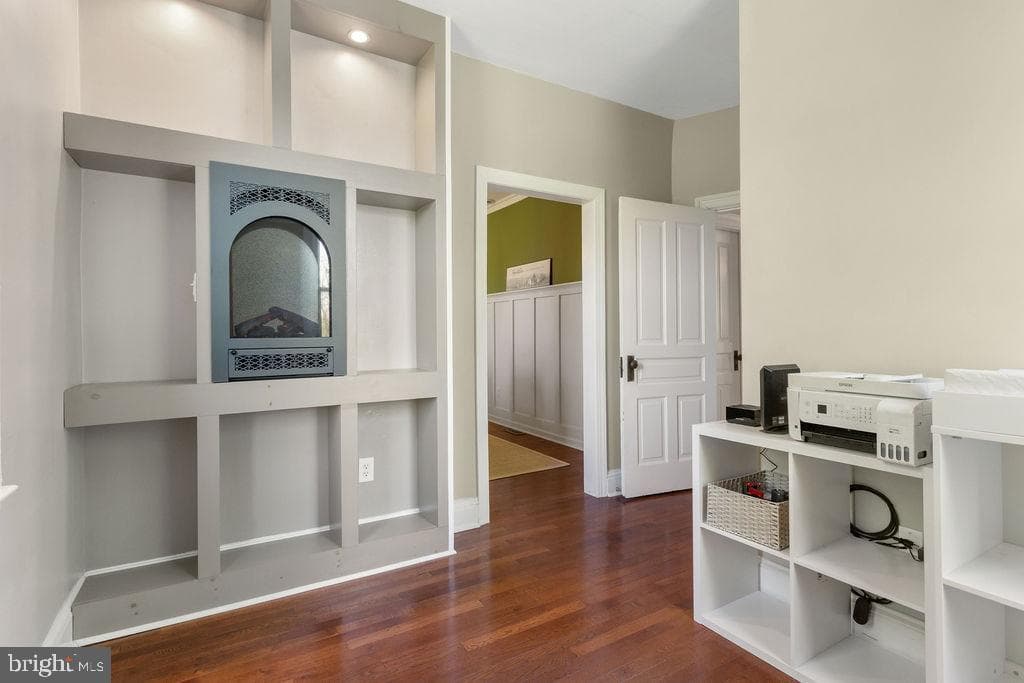 Home for sale at 2478 Croll School Road, York, Pennsylvania 17403, photo 12 of 47
